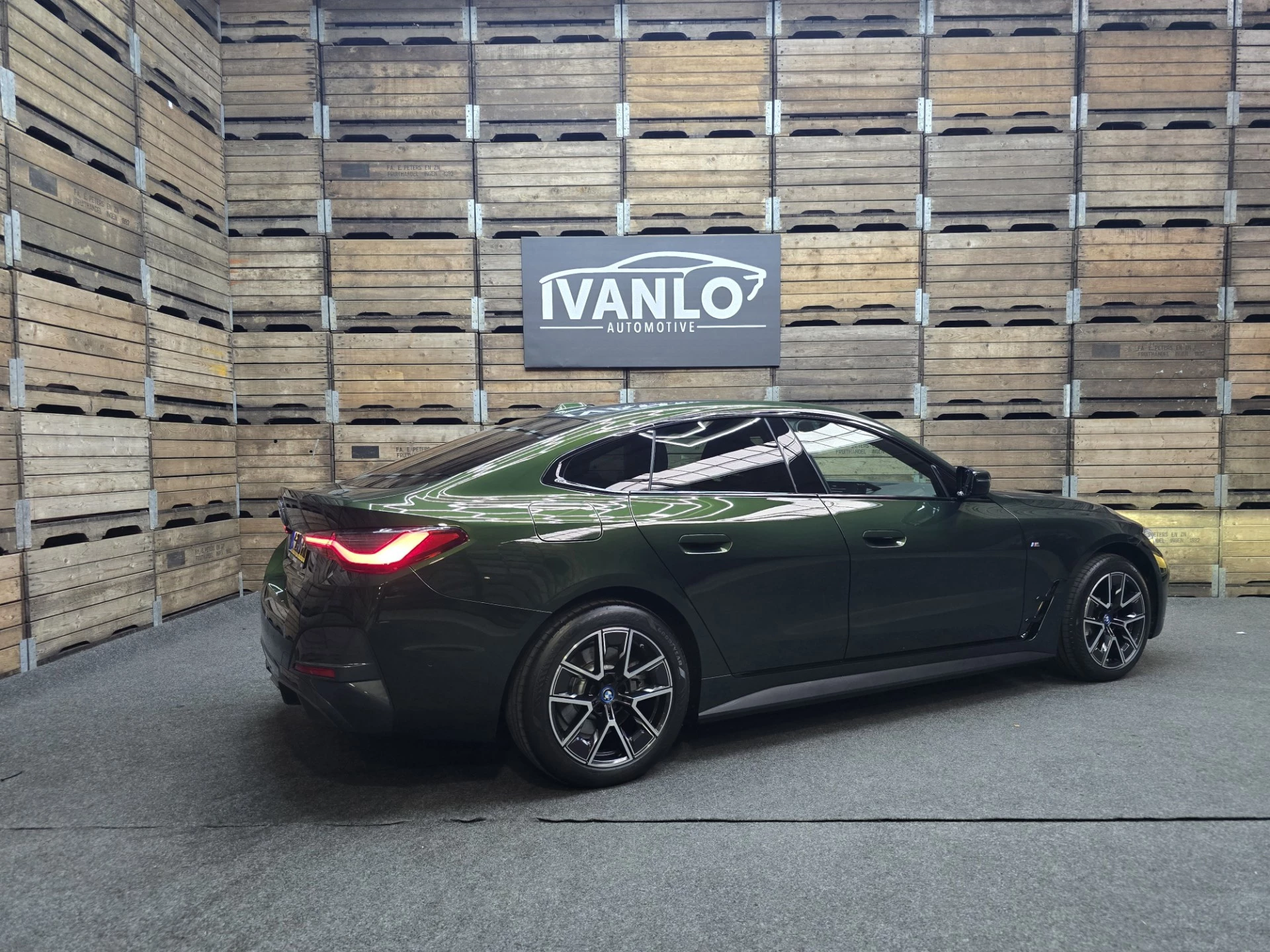 Hoofdafbeelding BMW i4