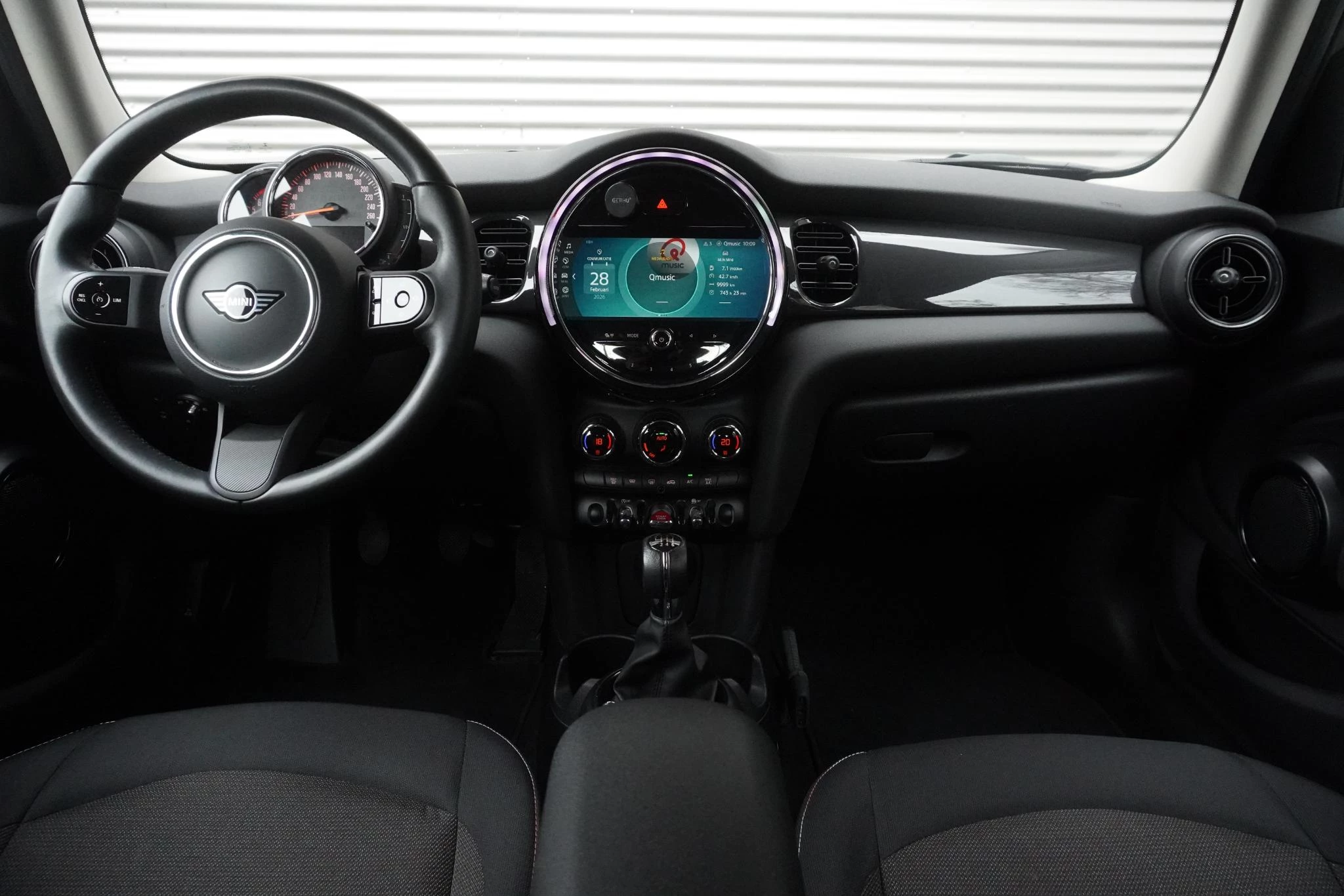 Hoofdafbeelding MINI 5-deurs