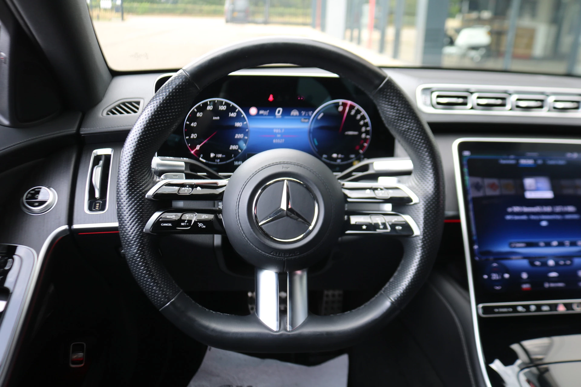 Hoofdafbeelding Mercedes-Benz S-Klasse