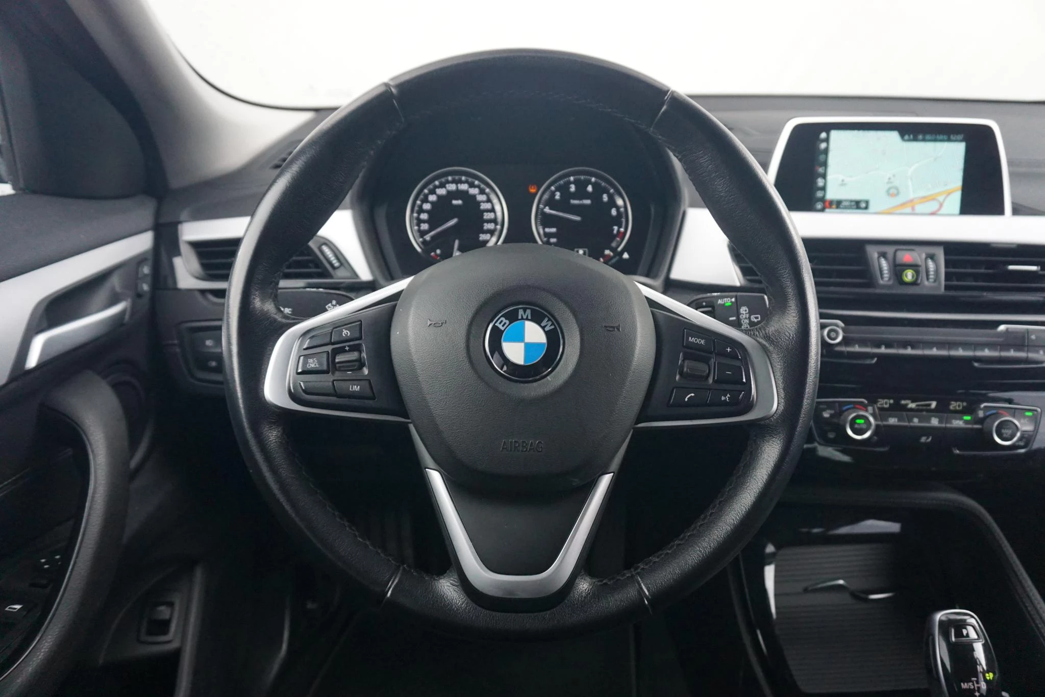 Hoofdafbeelding BMW X2