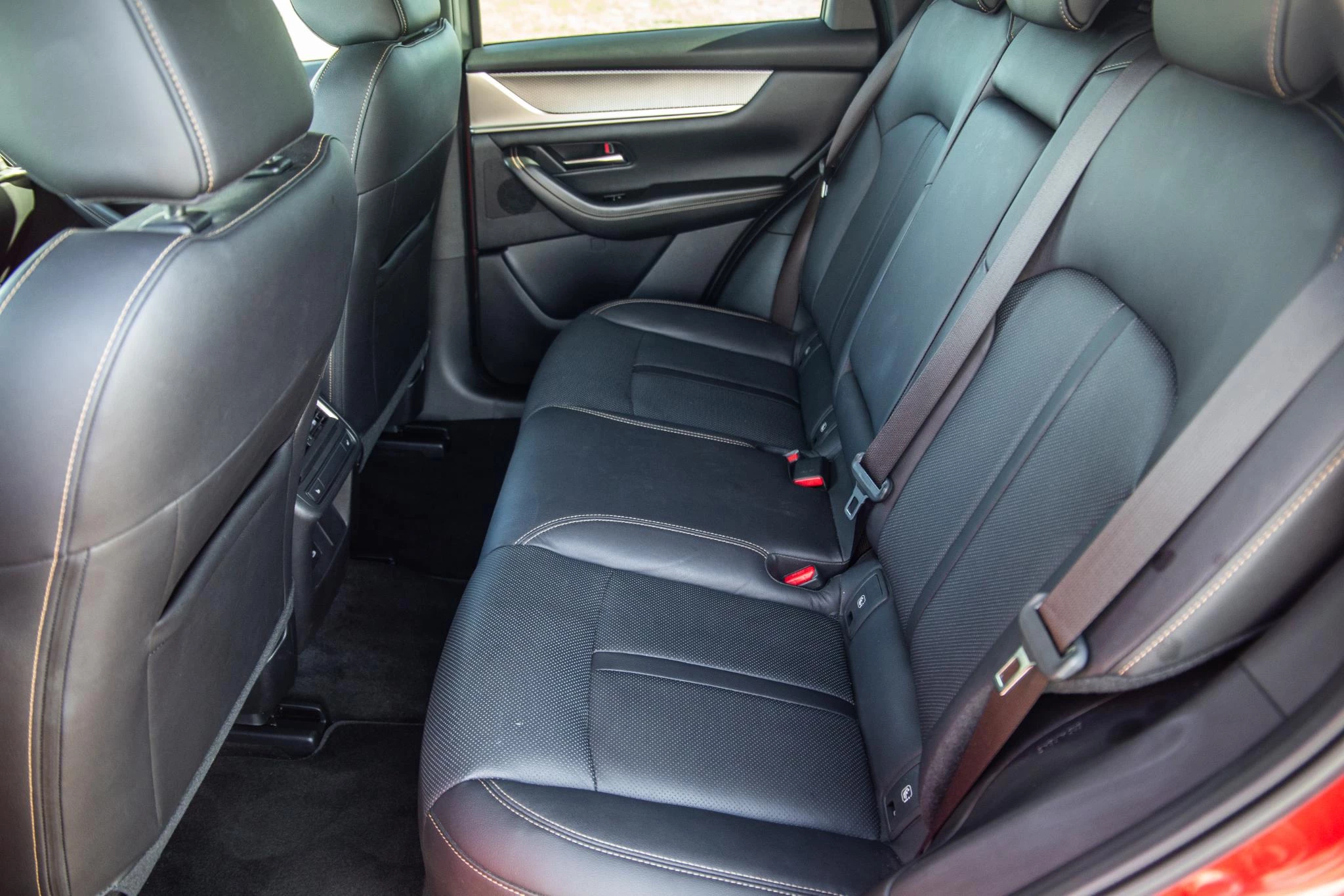 Hoofdafbeelding Mazda CX-60