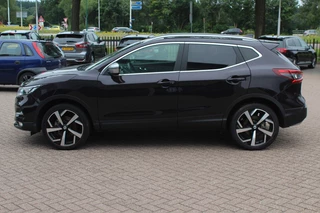 Nissan QASHQAI 1.3 DIG-T Tekna 160pk / Trekhaak / Panoramadak / 360Camera / 19'' / Navigatie / Keyless / Stoelverwarming / DAB / Cruise Control