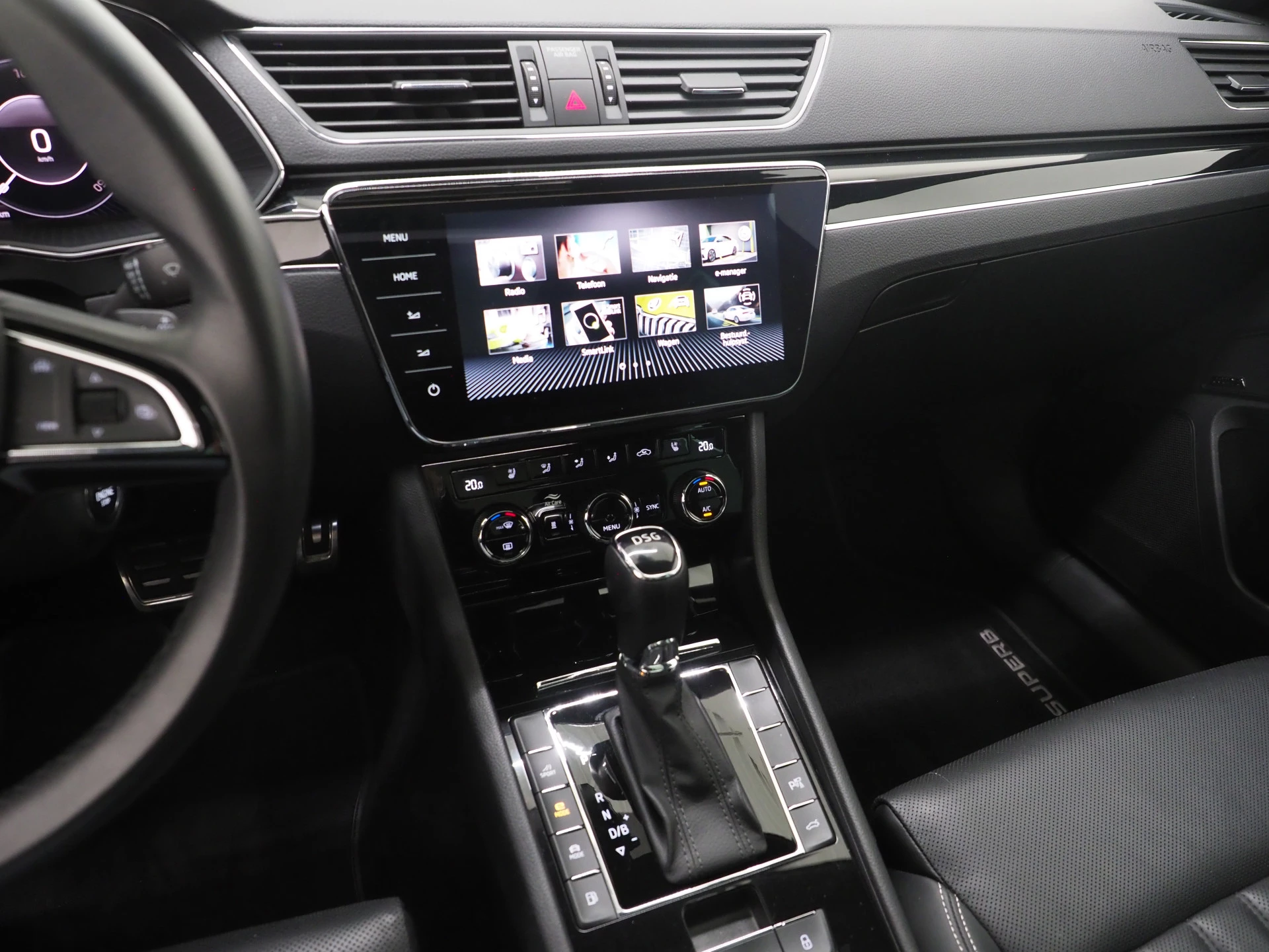 Hoofdafbeelding Škoda Superb