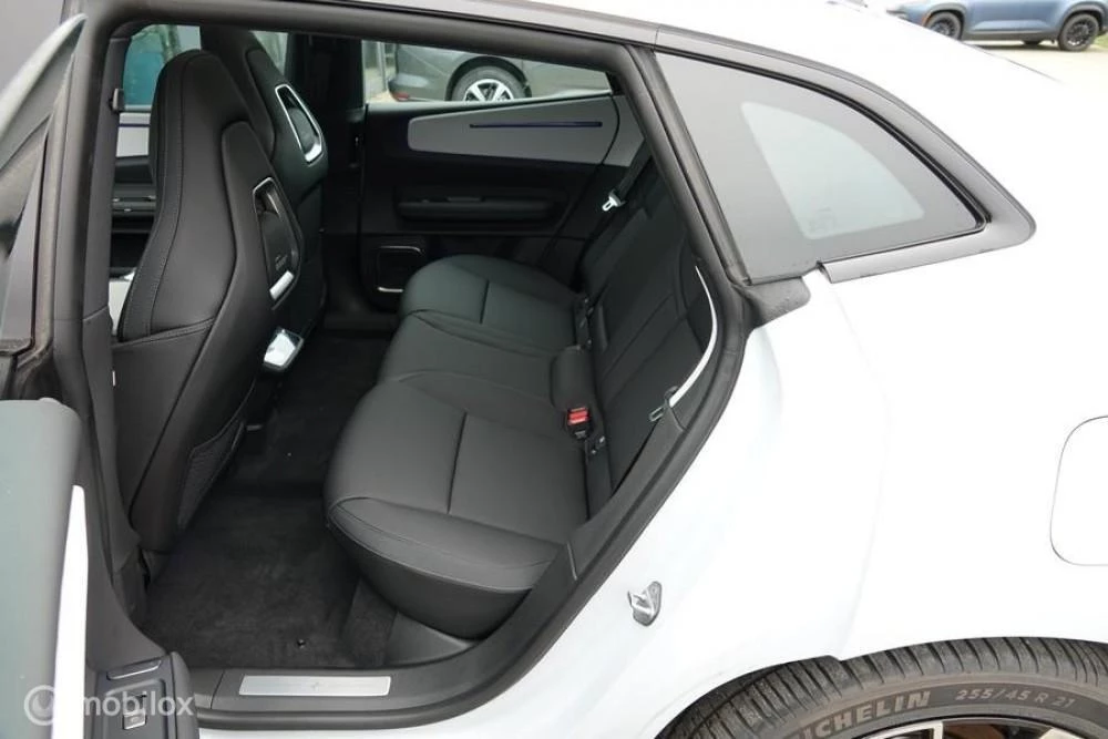 Hoofdafbeelding Polestar 4