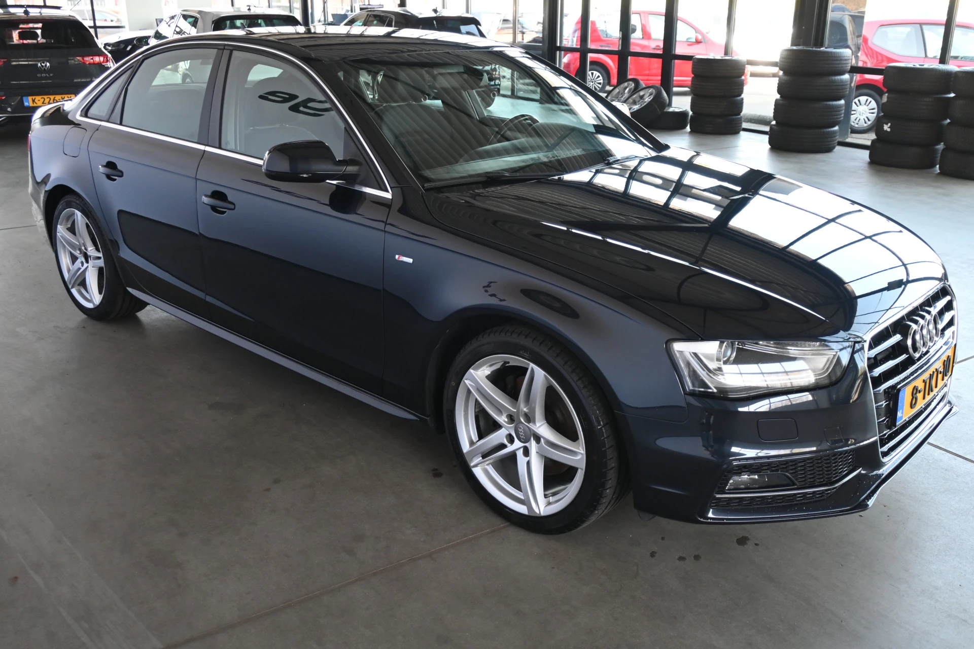 Hoofdafbeelding Audi A4