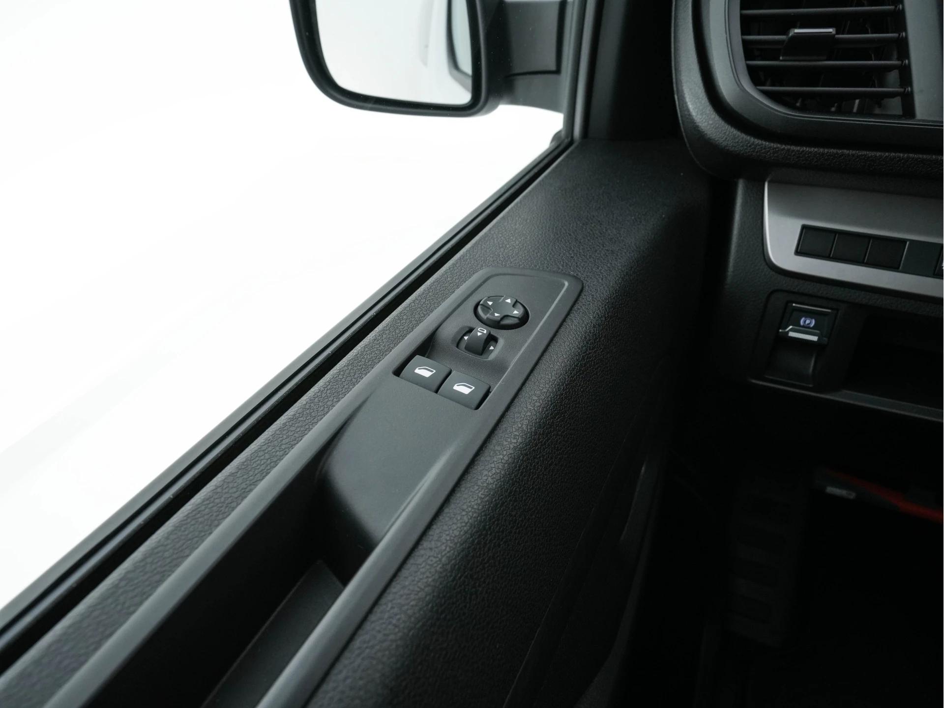 Hoofdafbeelding Peugeot e-Expert
