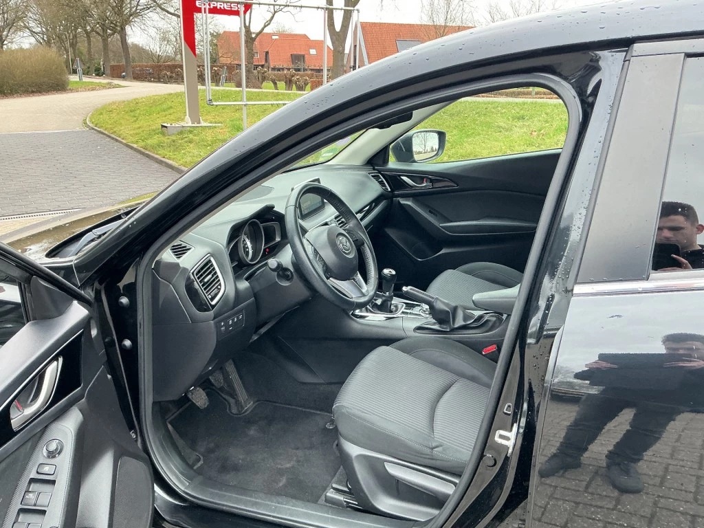Hoofdafbeelding Mazda 3