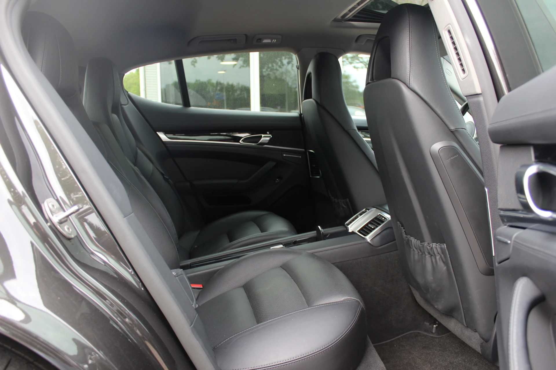Hoofdafbeelding Porsche Panamera