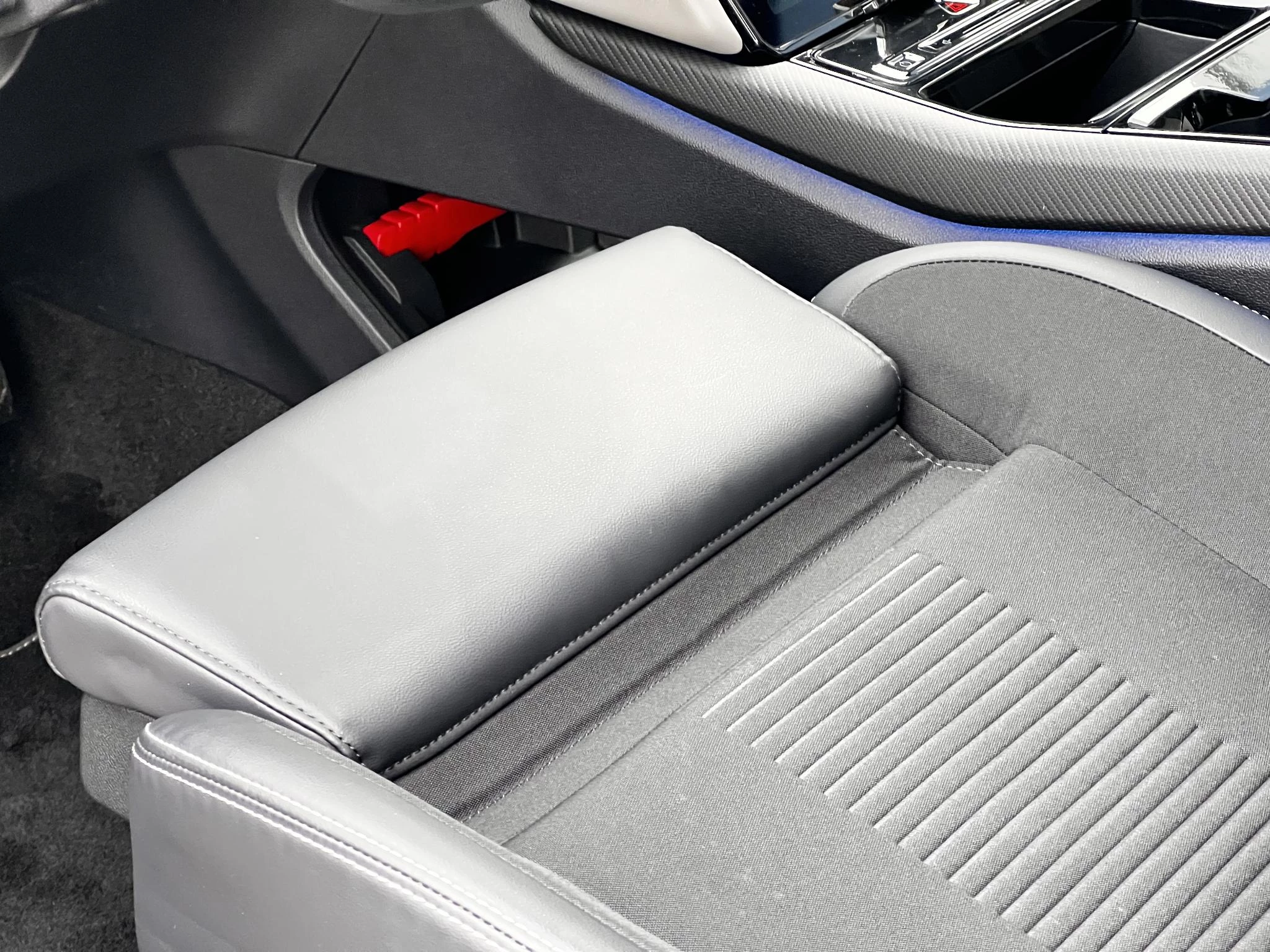 Hoofdafbeelding Ford Explorer