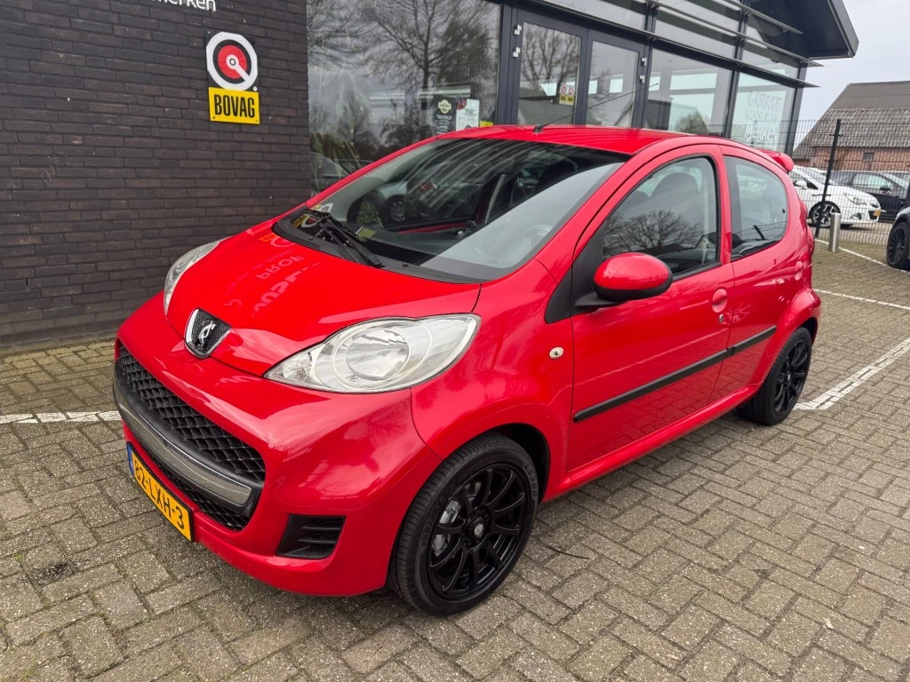 Hoofdafbeelding Peugeot 107