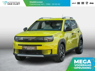 Hoofdafbeelding Fiat Grande Panda Fiat Grande Panda La Prima 11 kW 44 kWh | Uit voorraad leverbaar | Clima | Cruise | Camera | Apple Carplay | 17" | Navi | Winter Pack