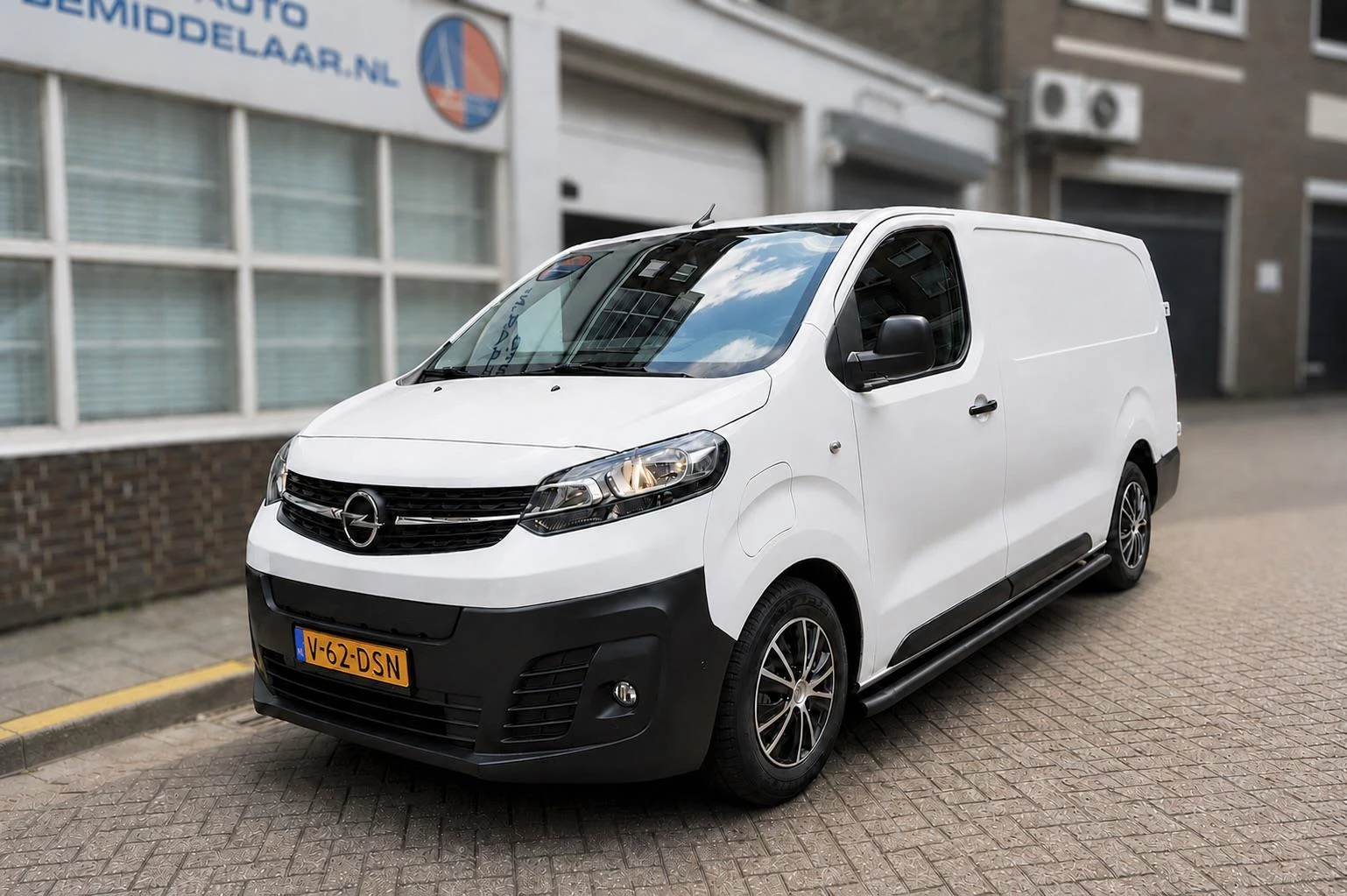 Hoofdafbeelding Opel Vivaro-e