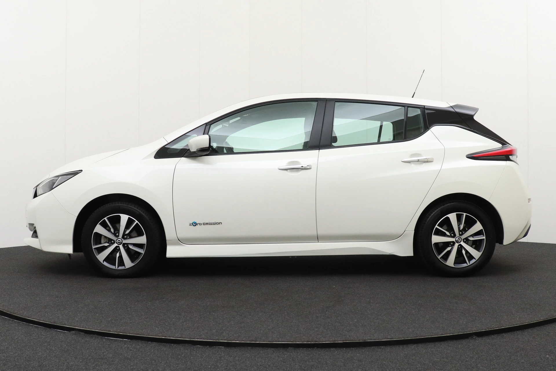 Hoofdafbeelding Nissan Leaf