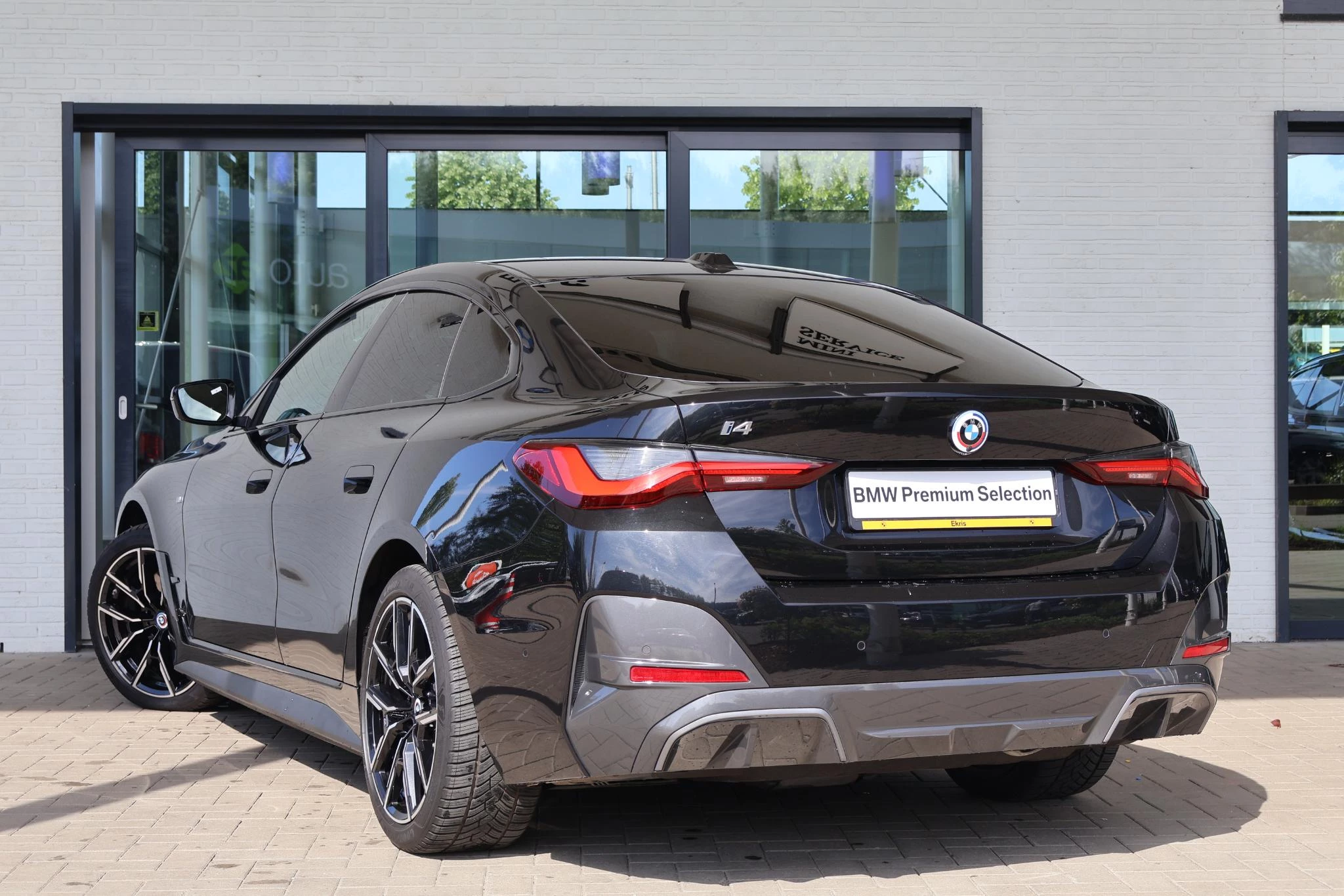 Hoofdafbeelding BMW i4