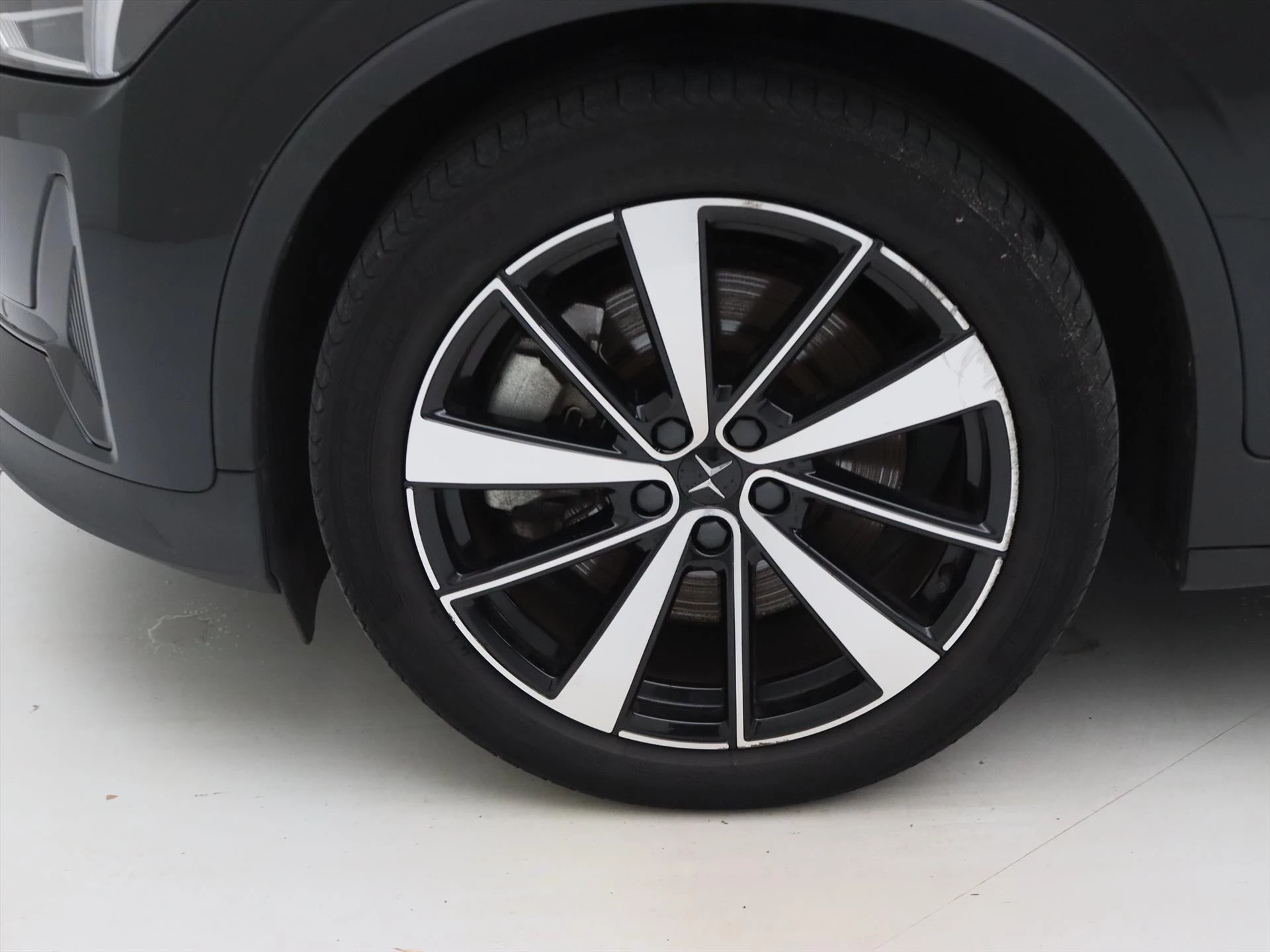 Hoofdafbeelding Polestar 2