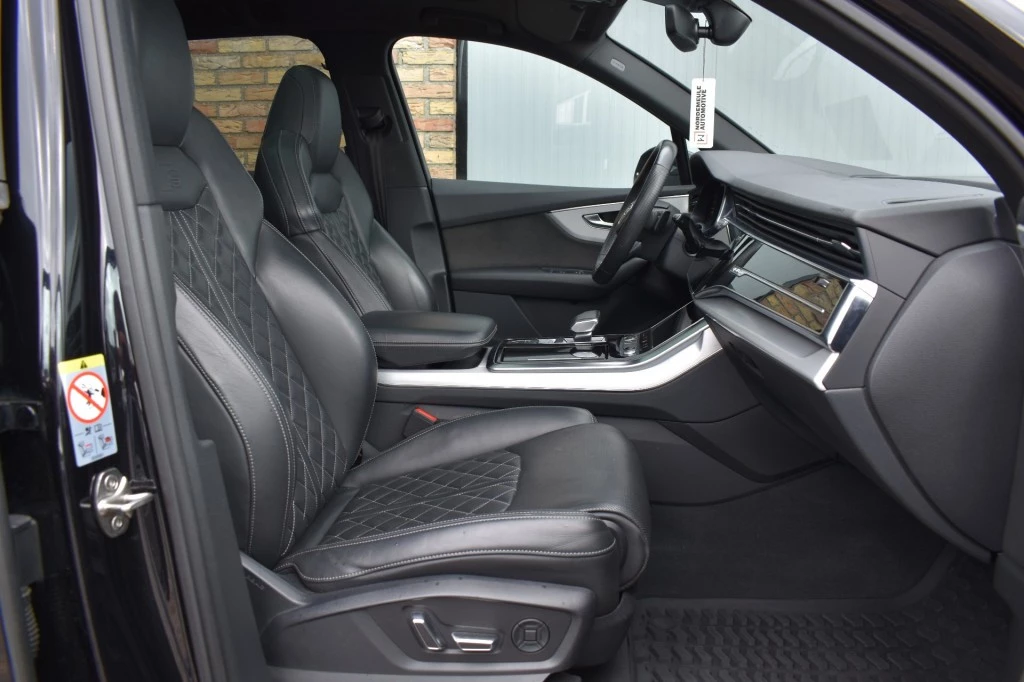 Hoofdafbeelding Audi Q7