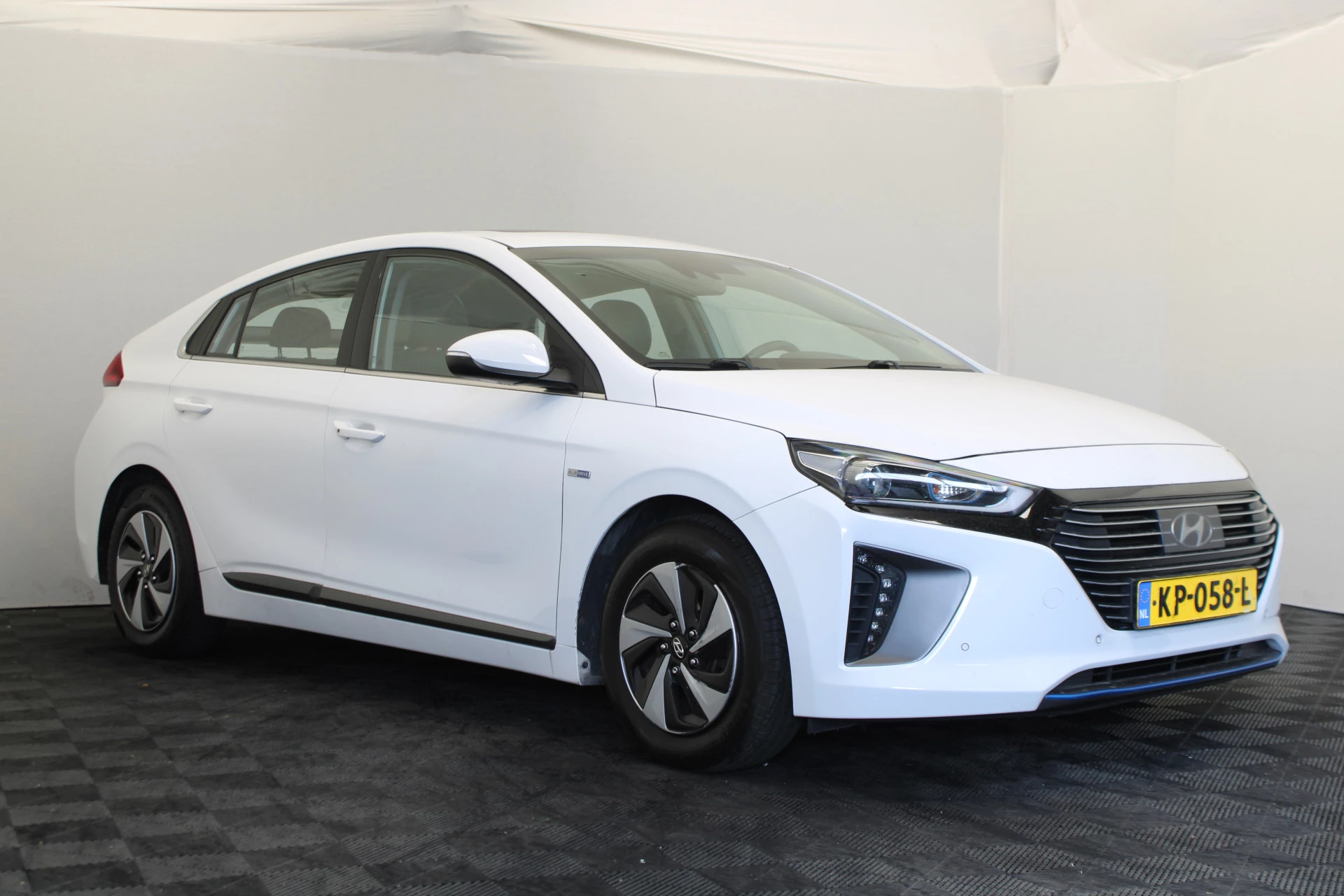 Hoofdafbeelding Hyundai IONIQ