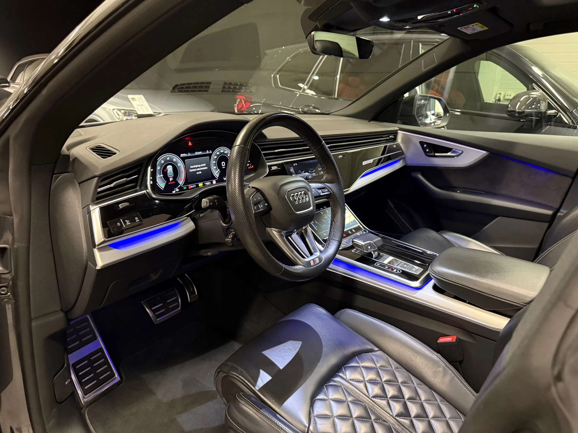 Hoofdafbeelding Audi Q8