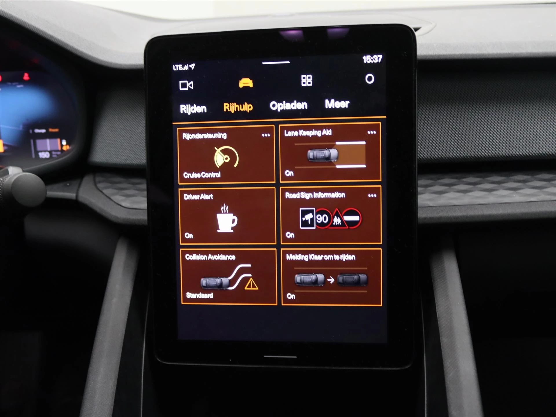 Hoofdafbeelding Polestar 2