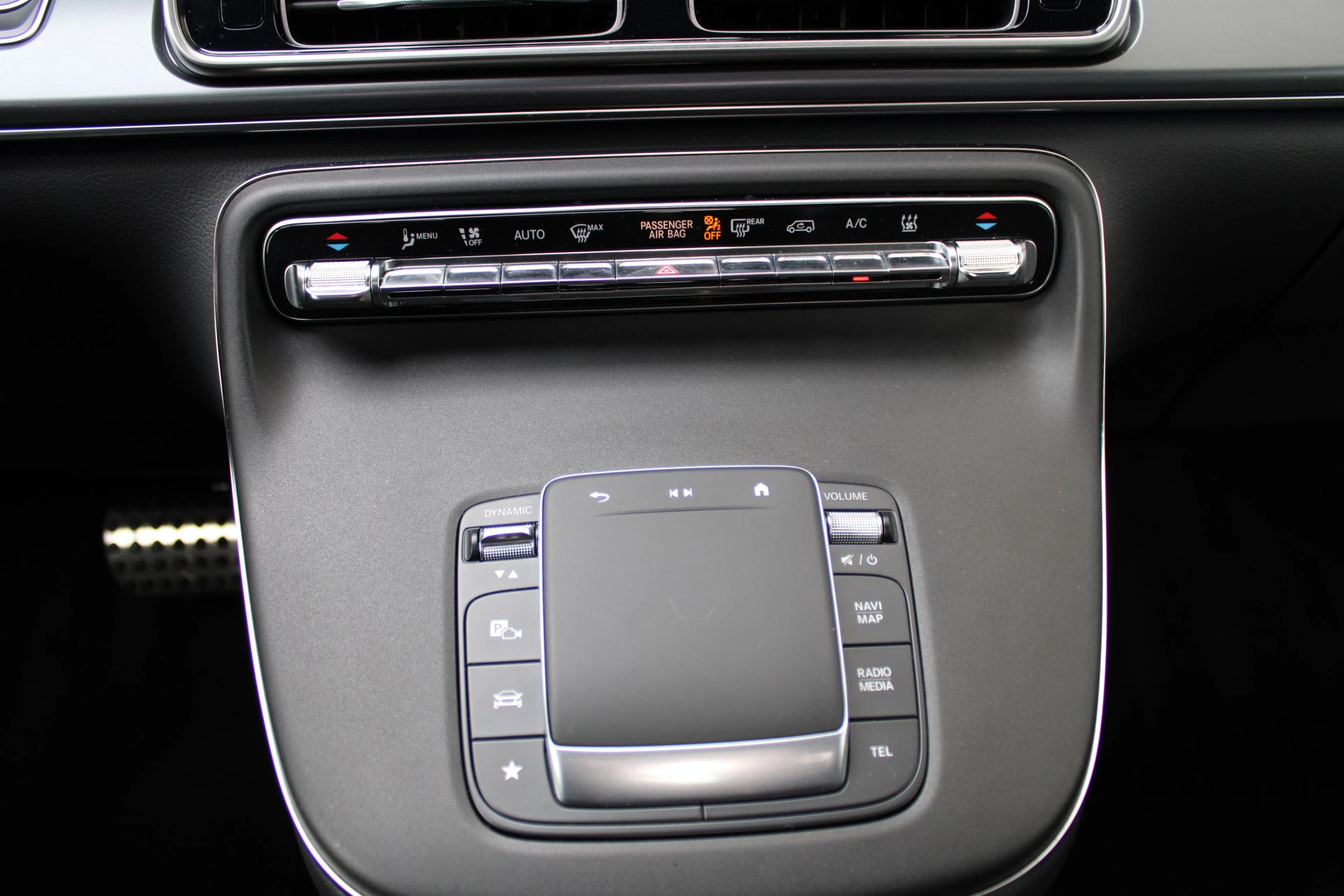 Hoofdafbeelding Mercedes-Benz EQV