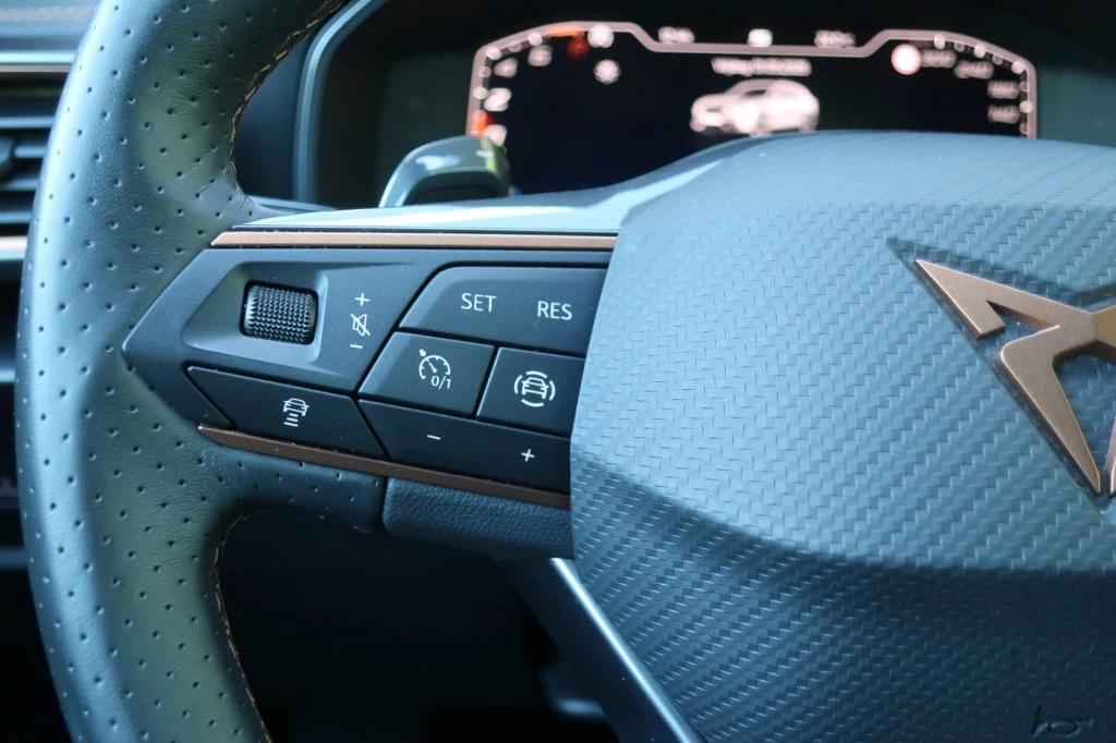 Hoofdafbeelding CUPRA Formentor