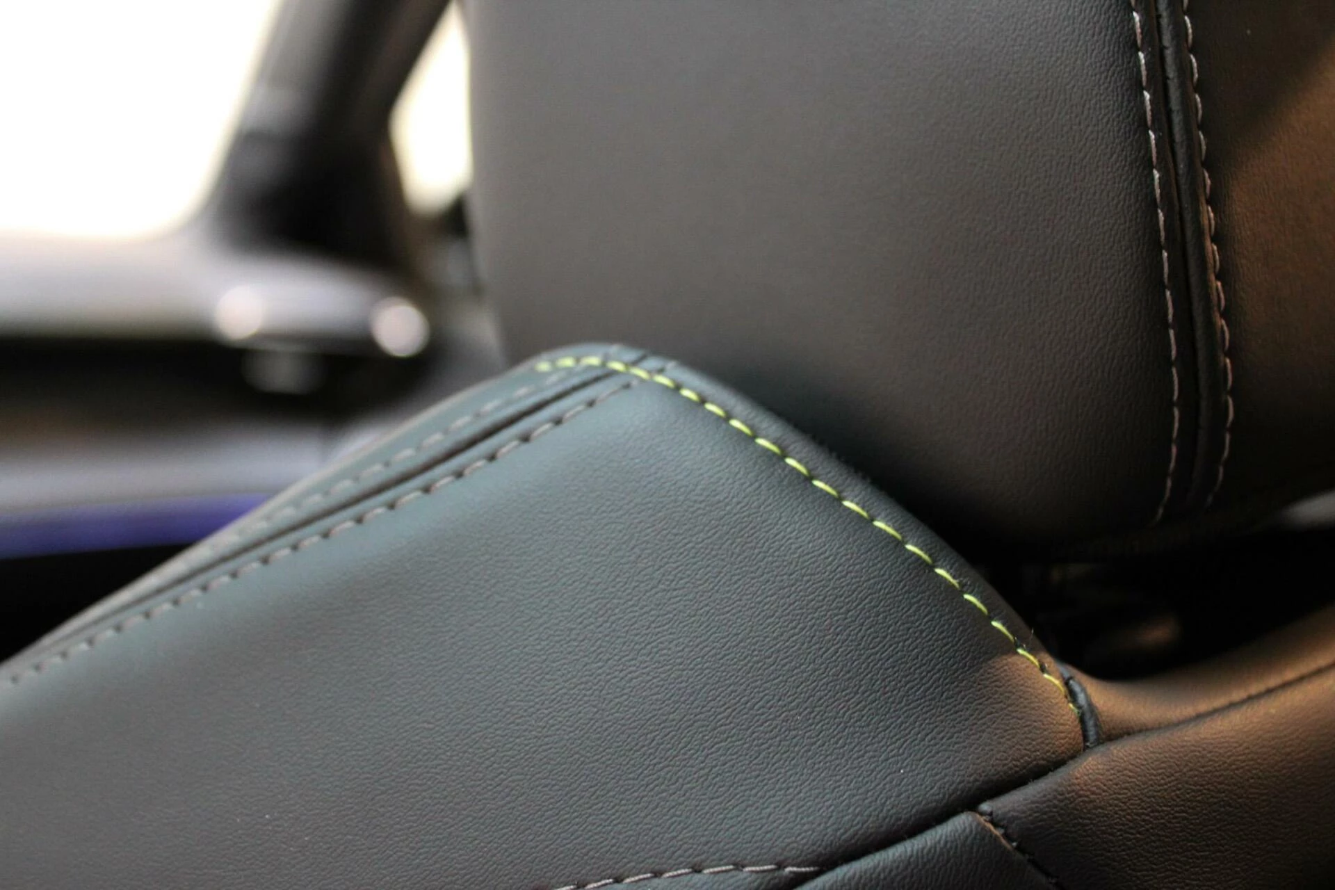 Hoofdafbeelding Peugeot e-208