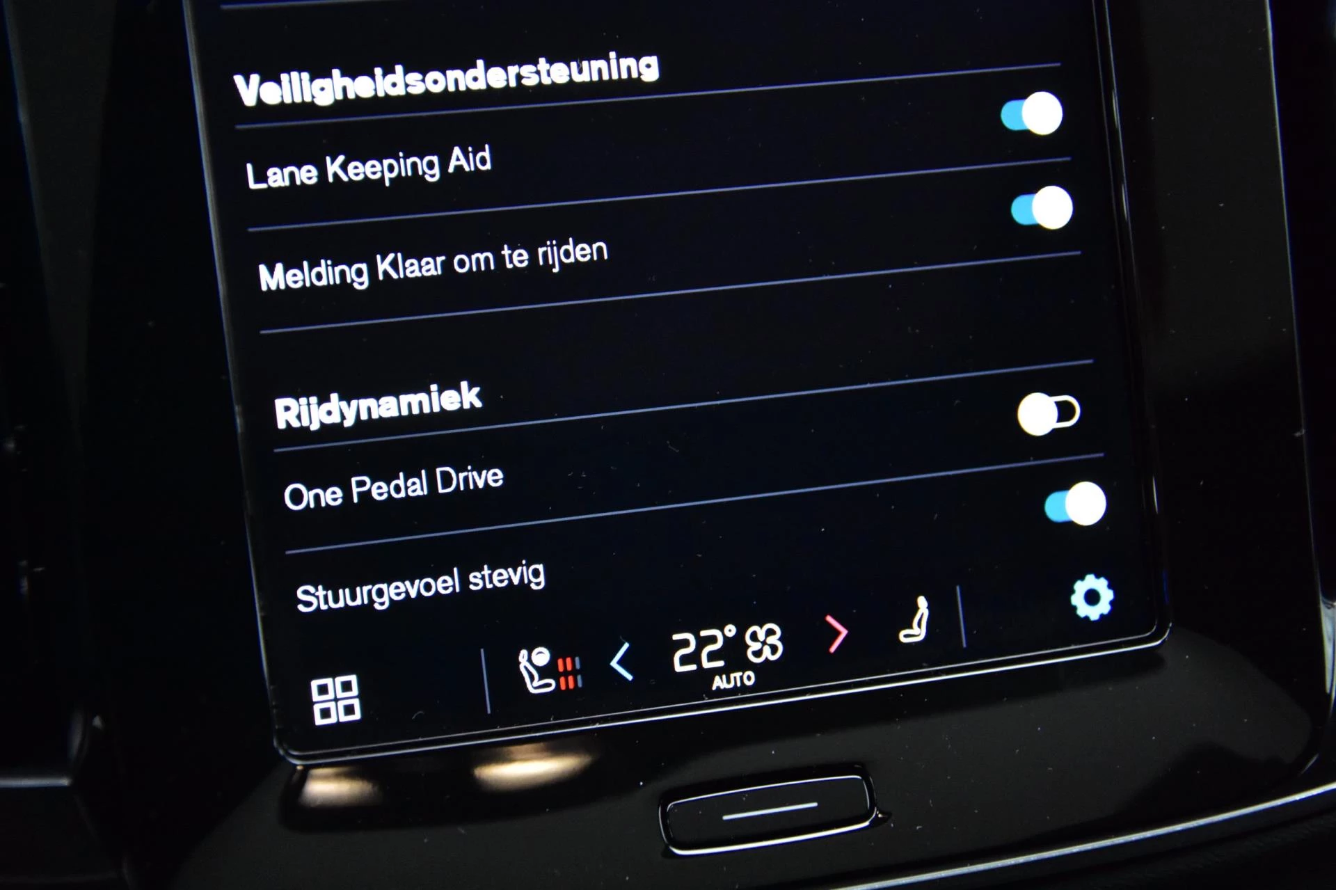 Hoofdafbeelding Volvo C40