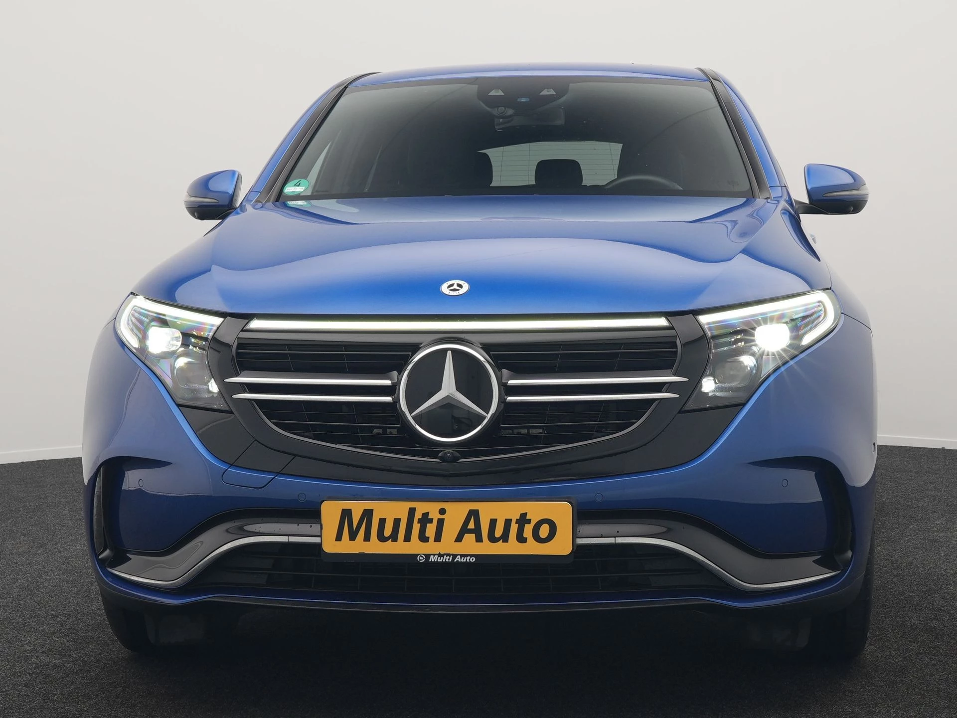 Hoofdafbeelding Mercedes-Benz EQC
