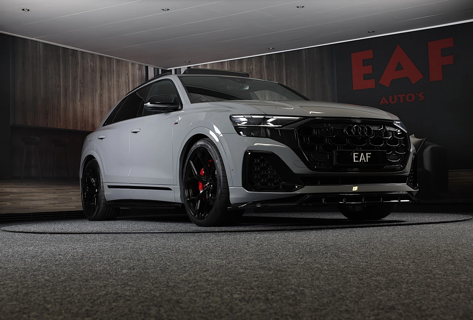 Hoofdafbeelding Audi Q8