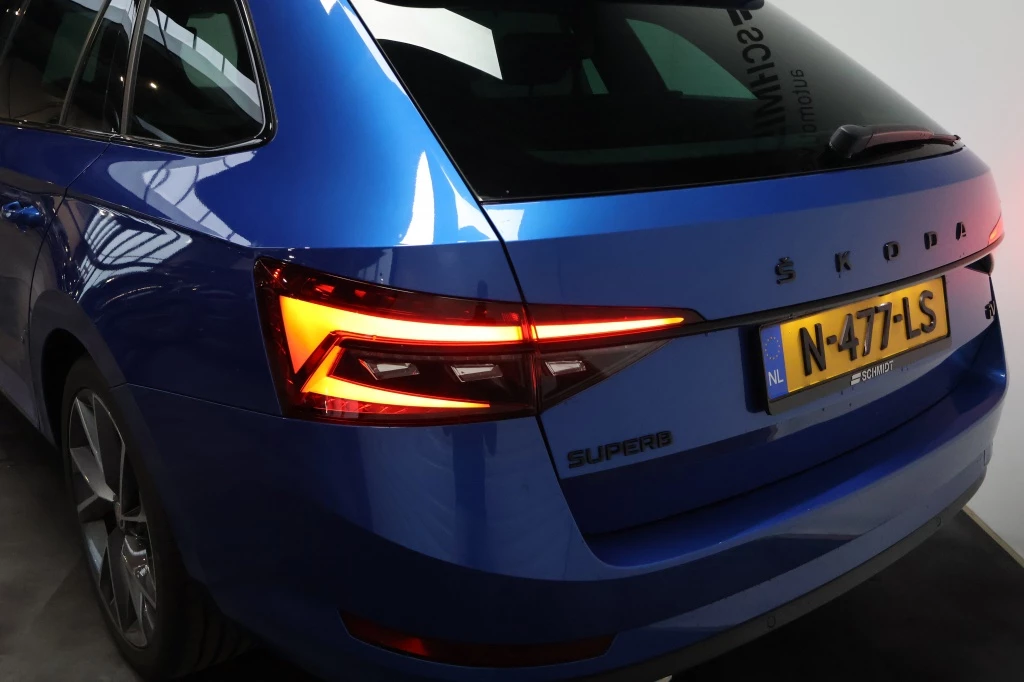 Hoofdafbeelding Škoda Superb