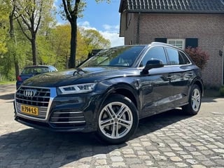 Audi Q5 50 TFSI e quattro S edition autom ecc,digidash,1/2leer,lmv,navi,trekhaak