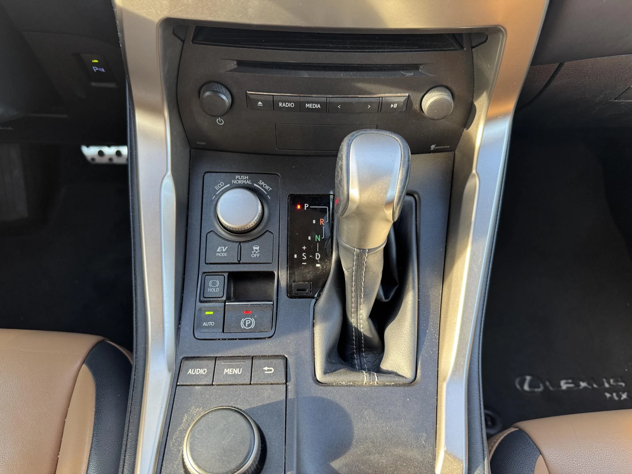 Hoofdafbeelding Lexus NX