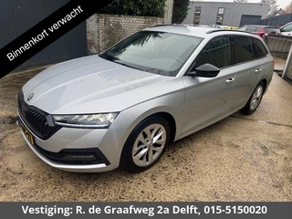 Skoda Octavia Combi 1.0 e-TSI Sport Business | Apple Carplay/Android Auto | Navigatie | Trekhaak | Parkeersensoren achter