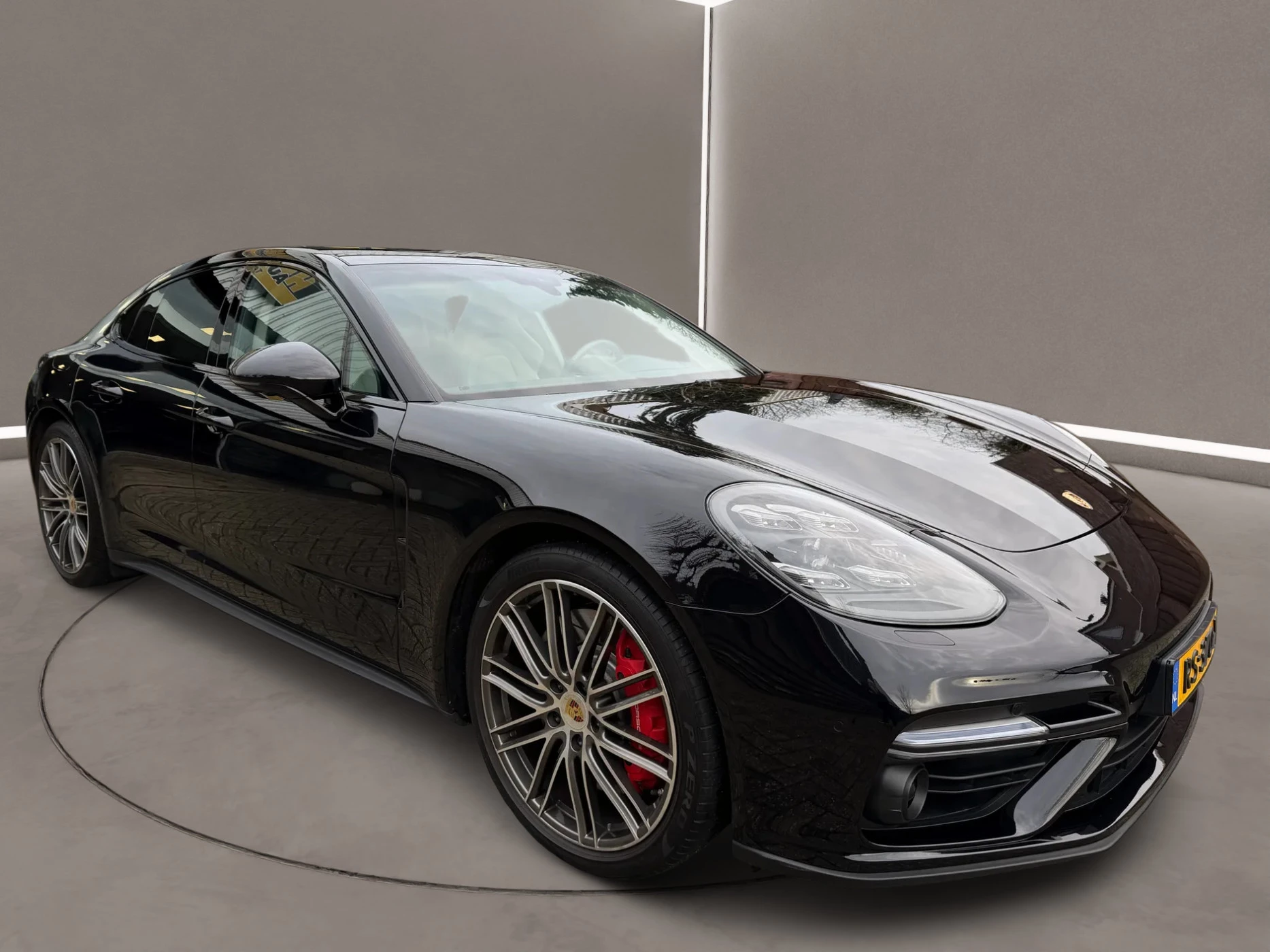 Hoofdafbeelding Porsche Panamera