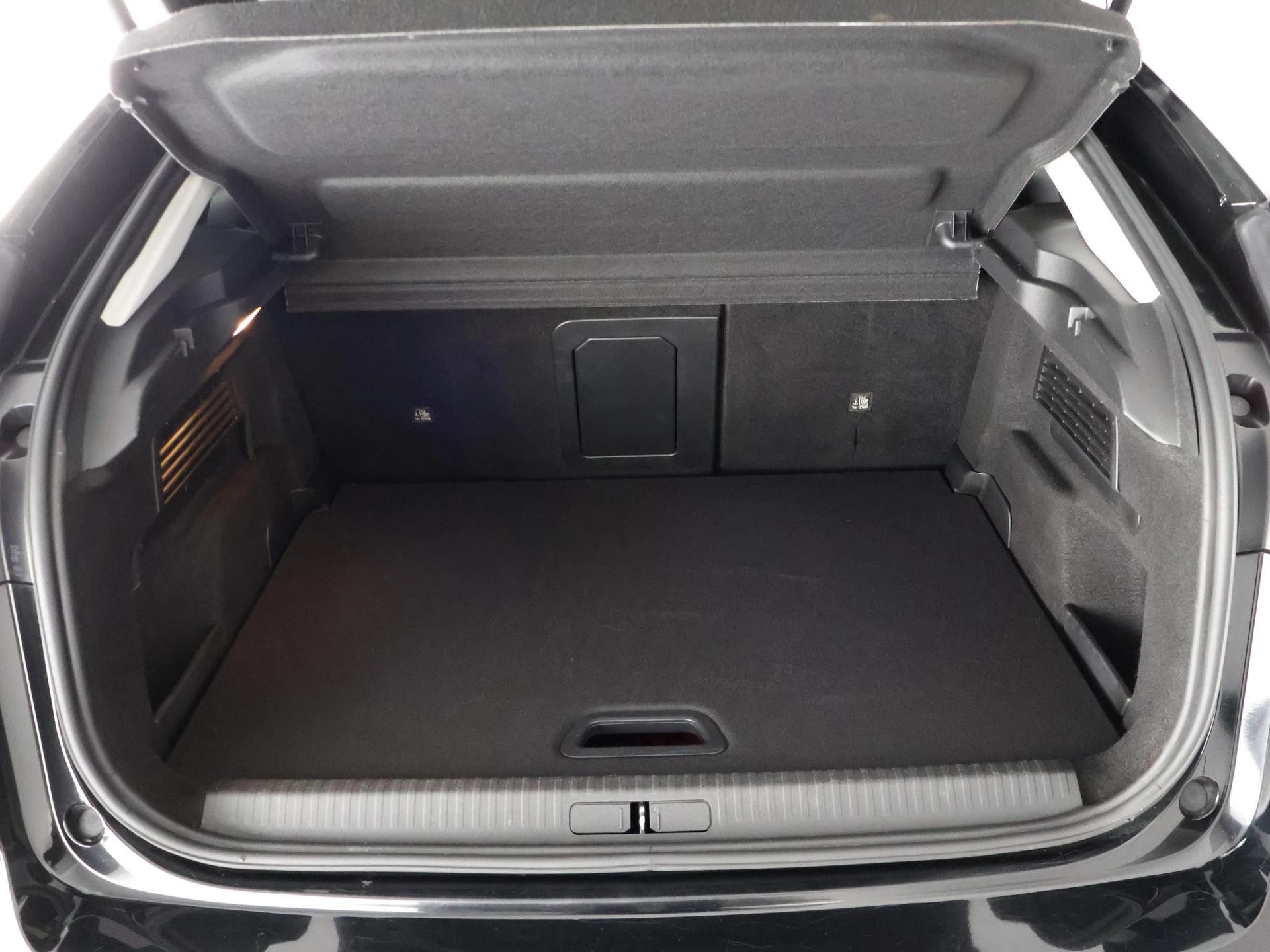 Hoofdafbeelding Citroën ë-C4