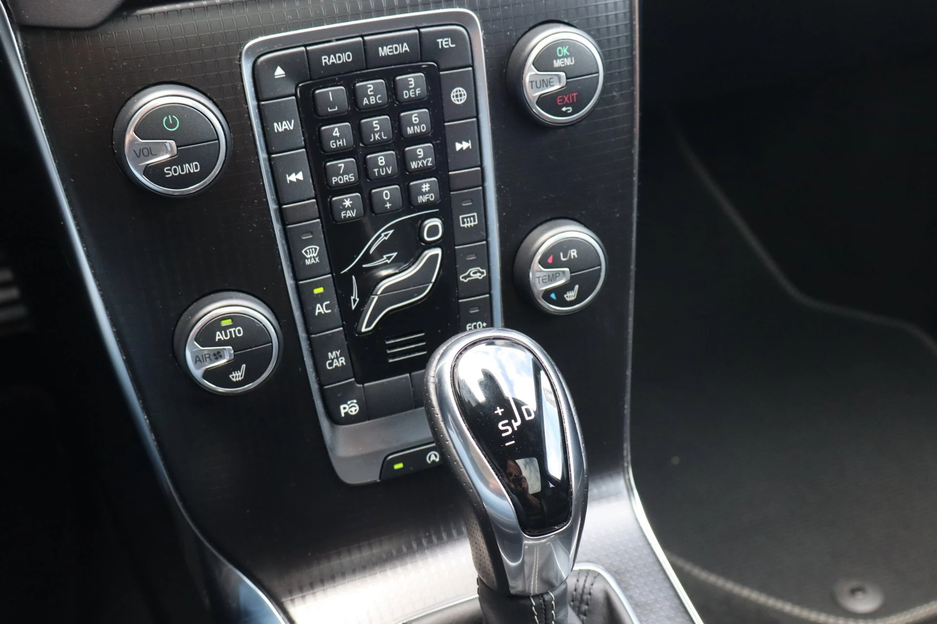 Hoofdafbeelding Volvo V40