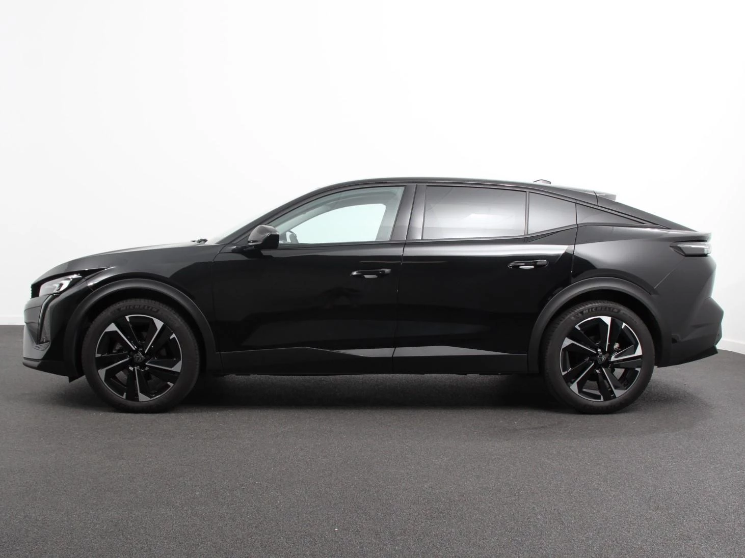 Hoofdafbeelding Peugeot 408