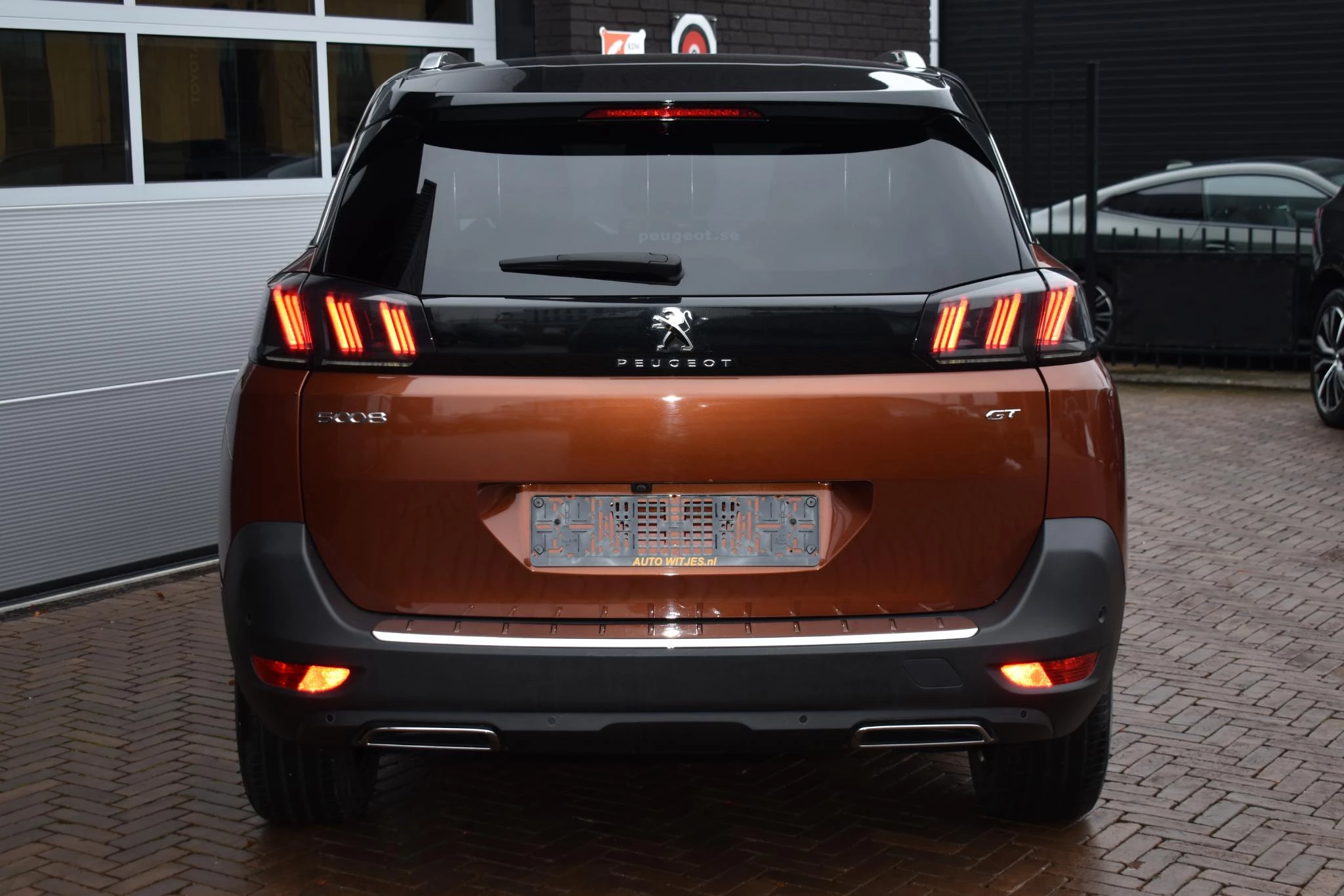 Hoofdafbeelding Peugeot 5008