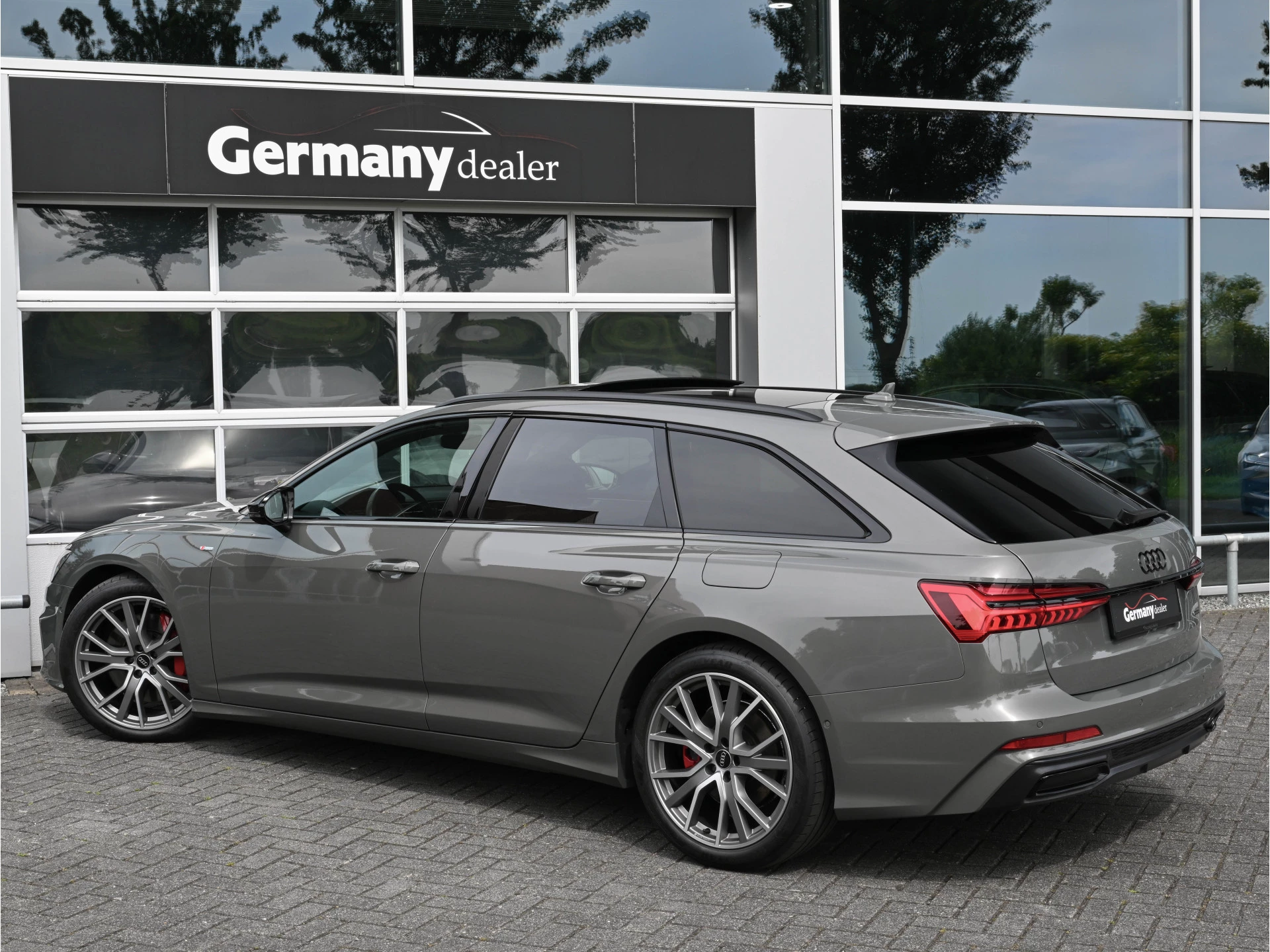 Hoofdafbeelding Audi A6