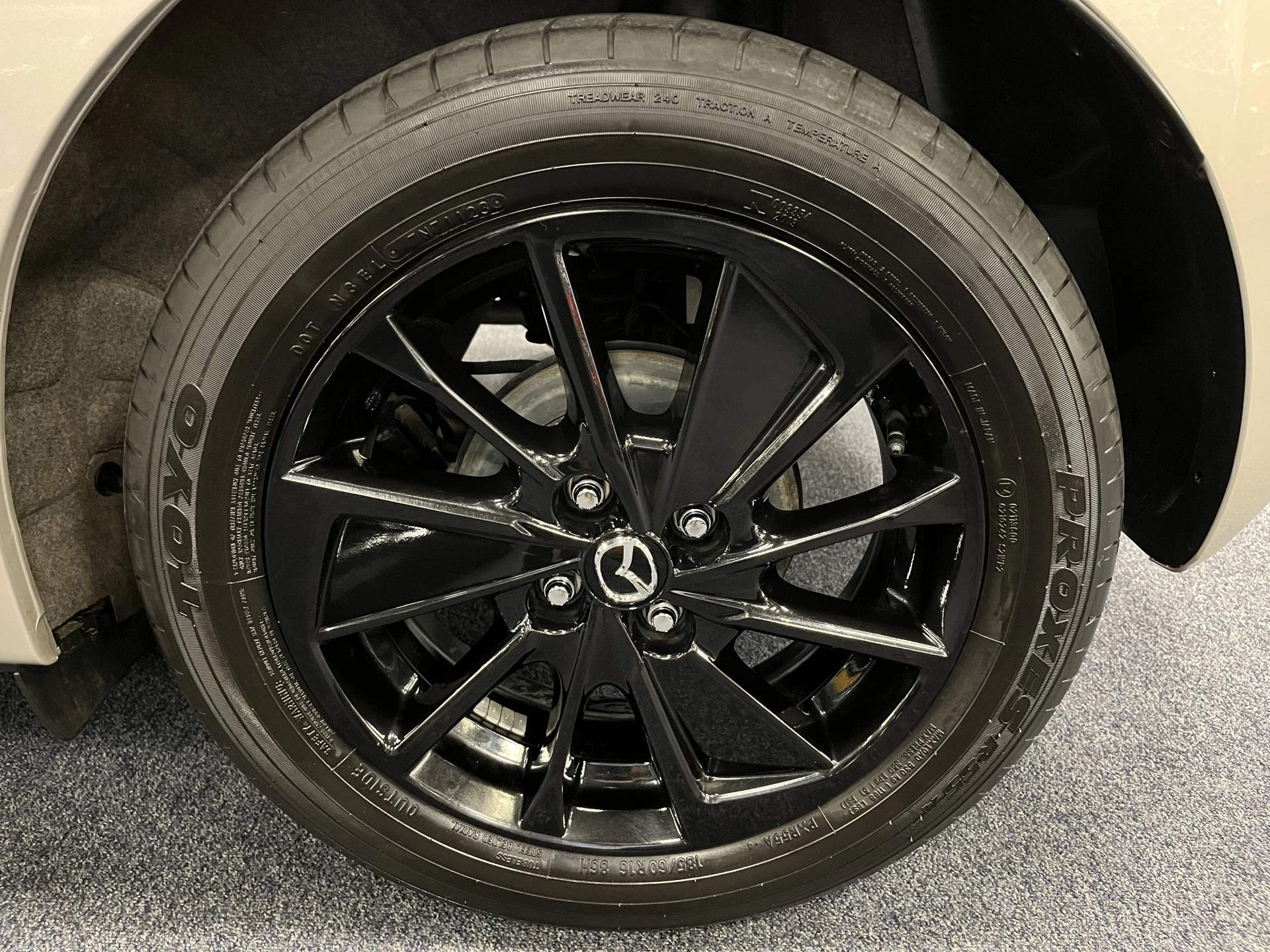 Hoofdafbeelding Mazda 2