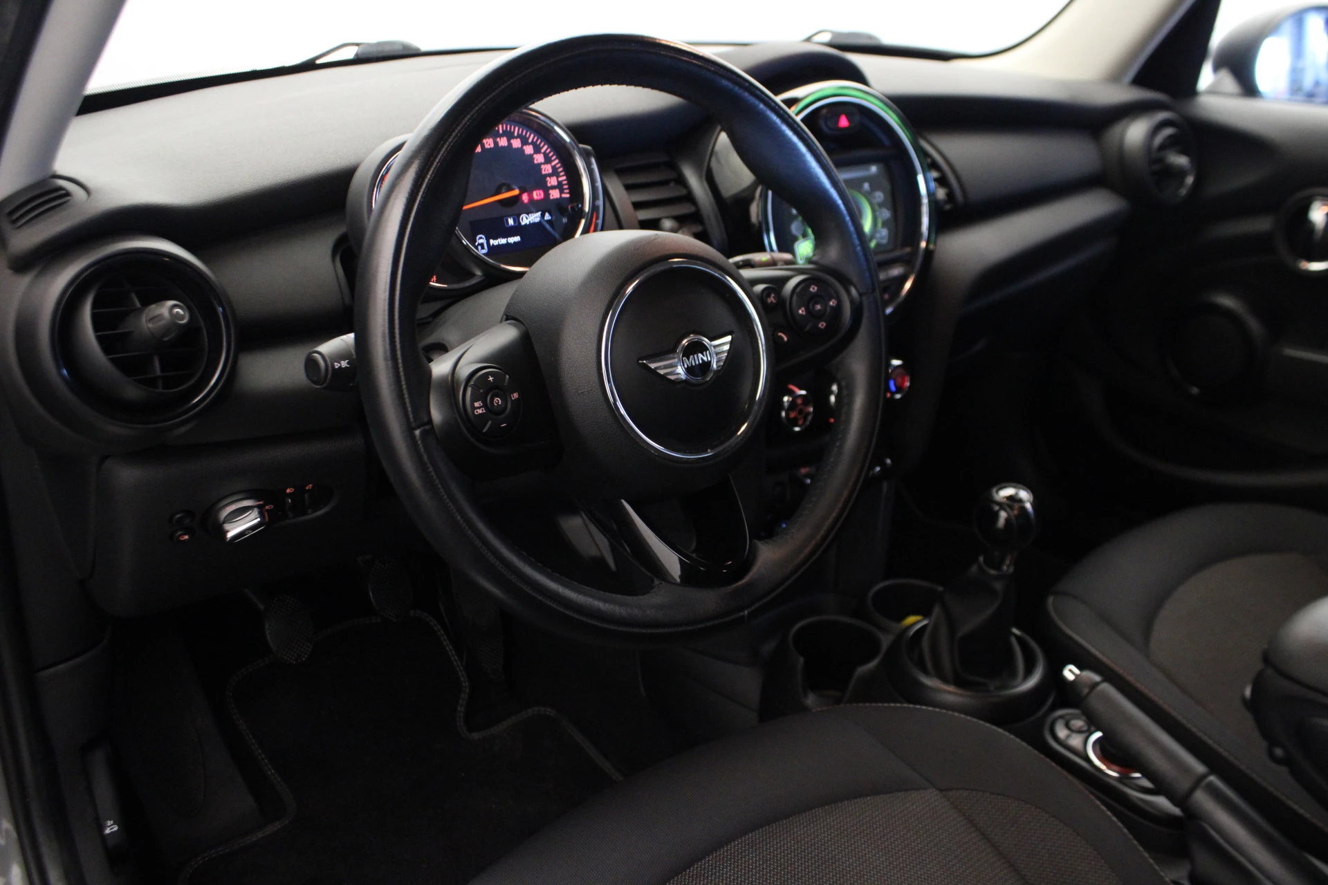 Hoofdafbeelding MINI One