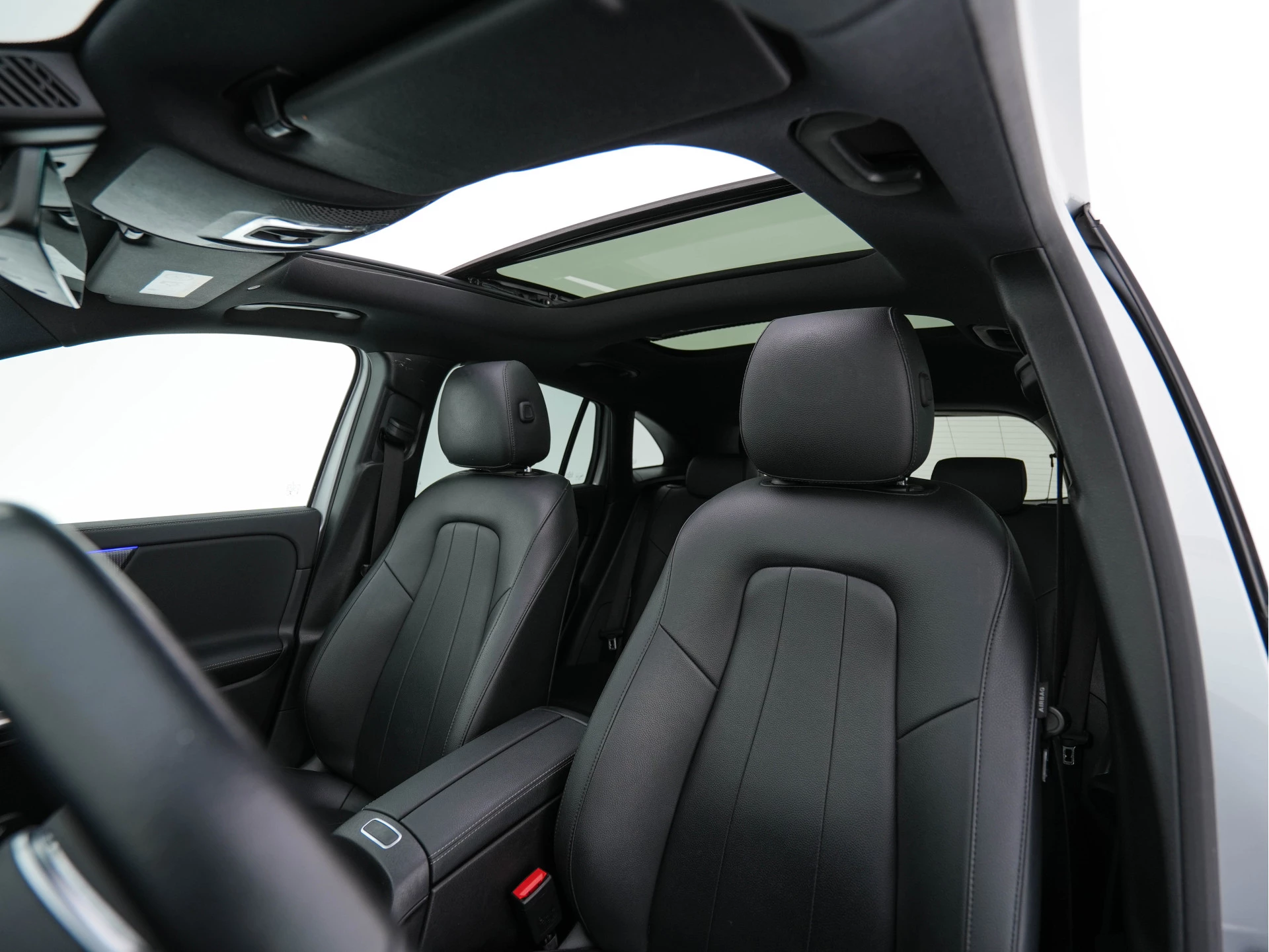 Hoofdafbeelding Mercedes-Benz EQA