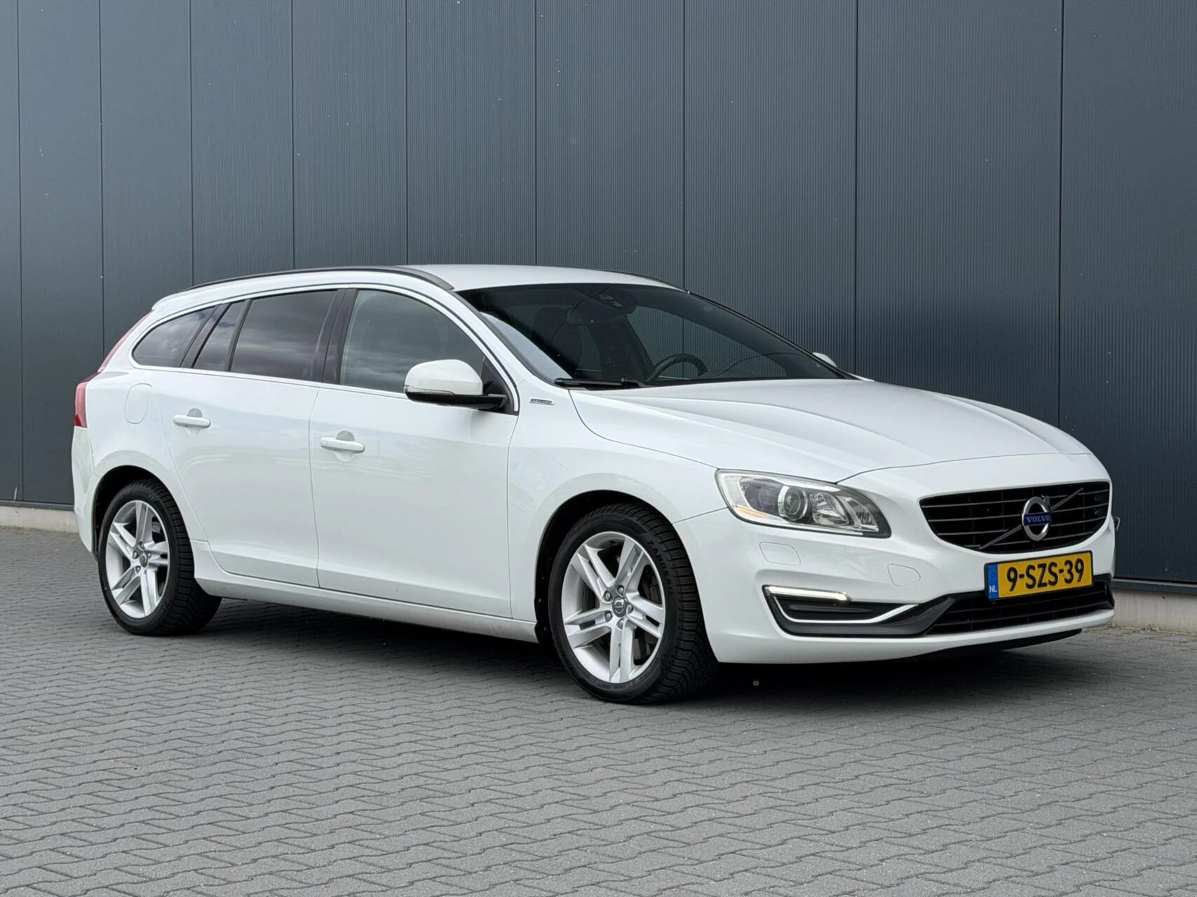 Hoofdafbeelding Volvo V60