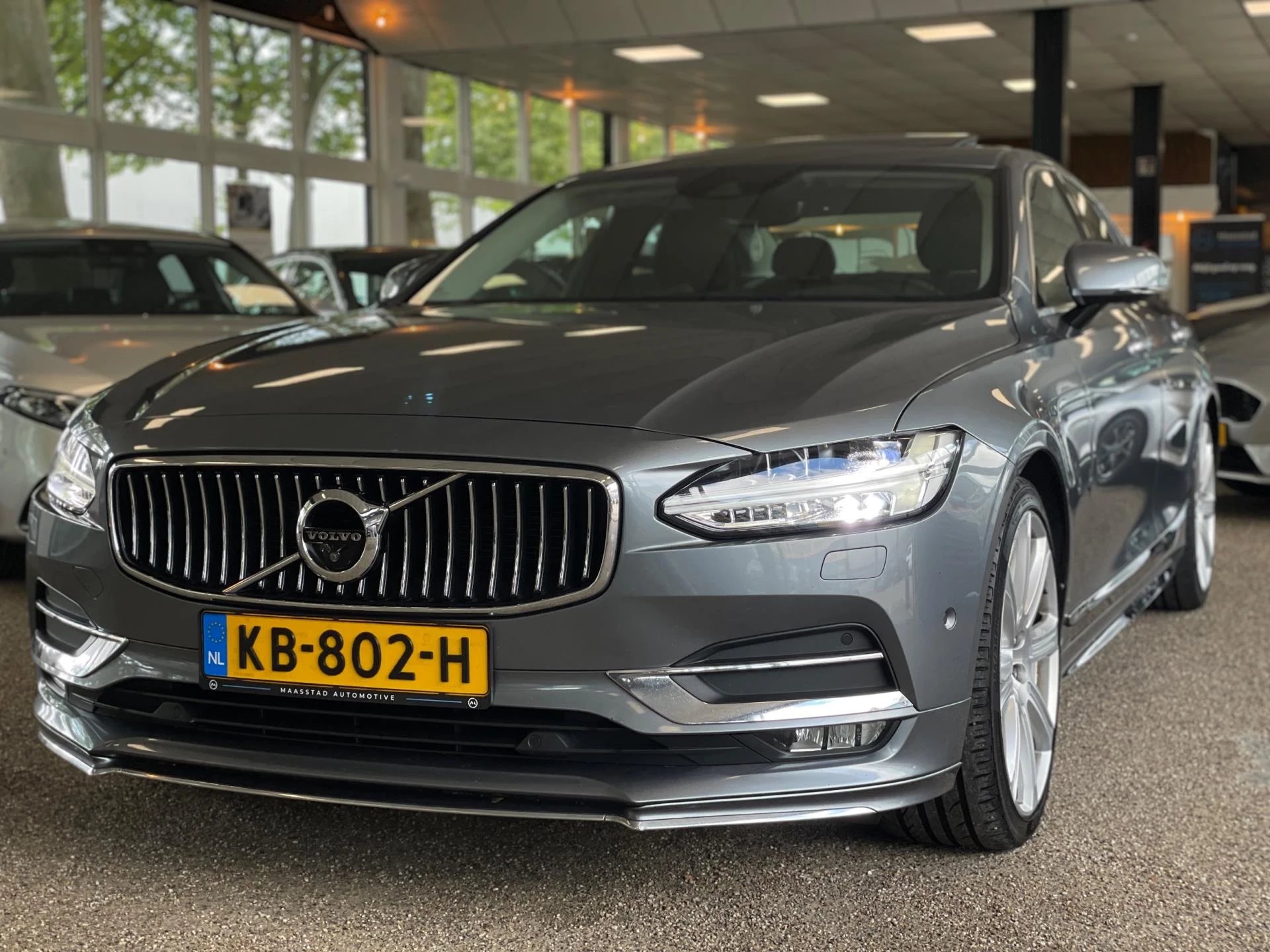 Hoofdafbeelding Volvo S90