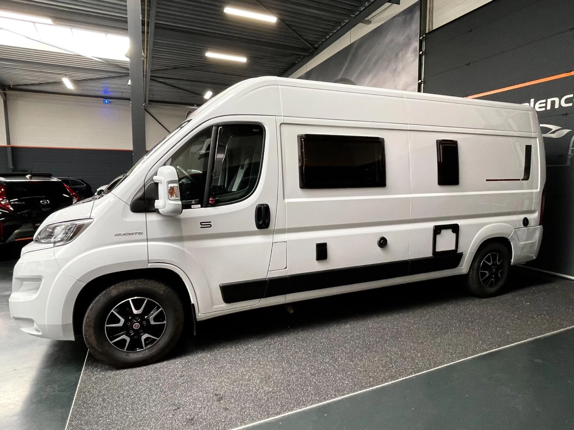 Hoofdafbeelding Roller team LIVINGSTONE 5