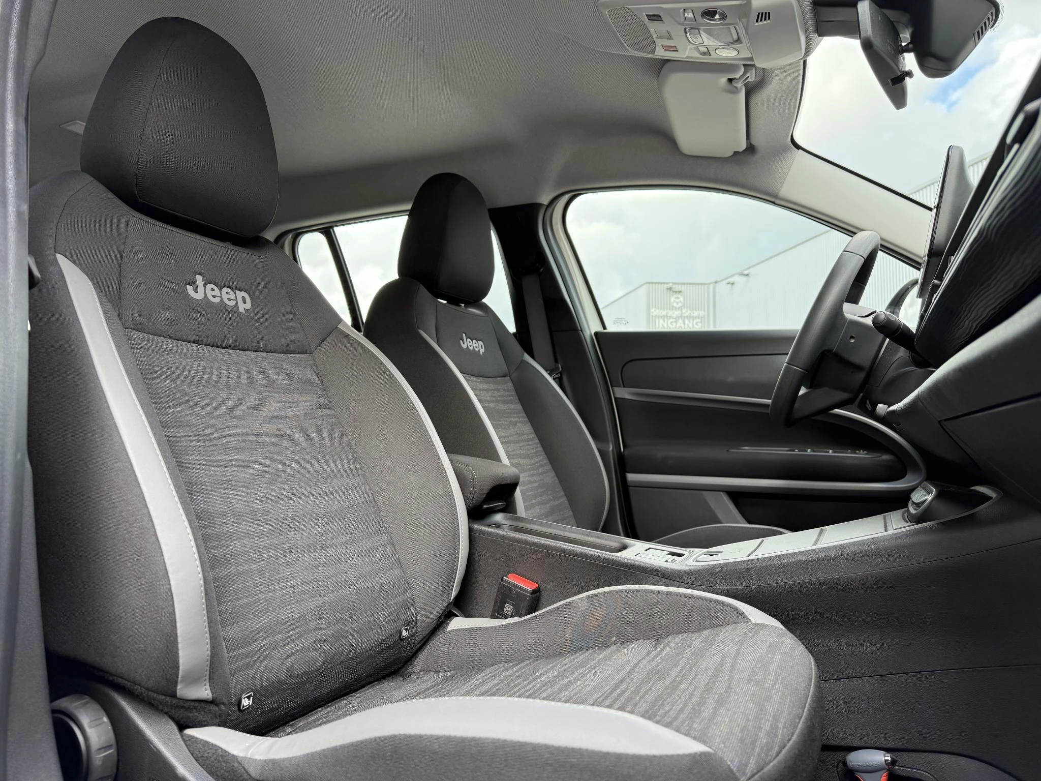 Hoofdafbeelding Jeep Avenger