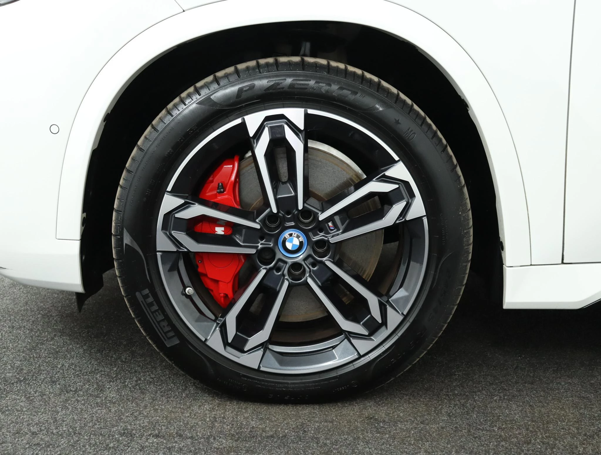 Hoofdafbeelding BMW iX1