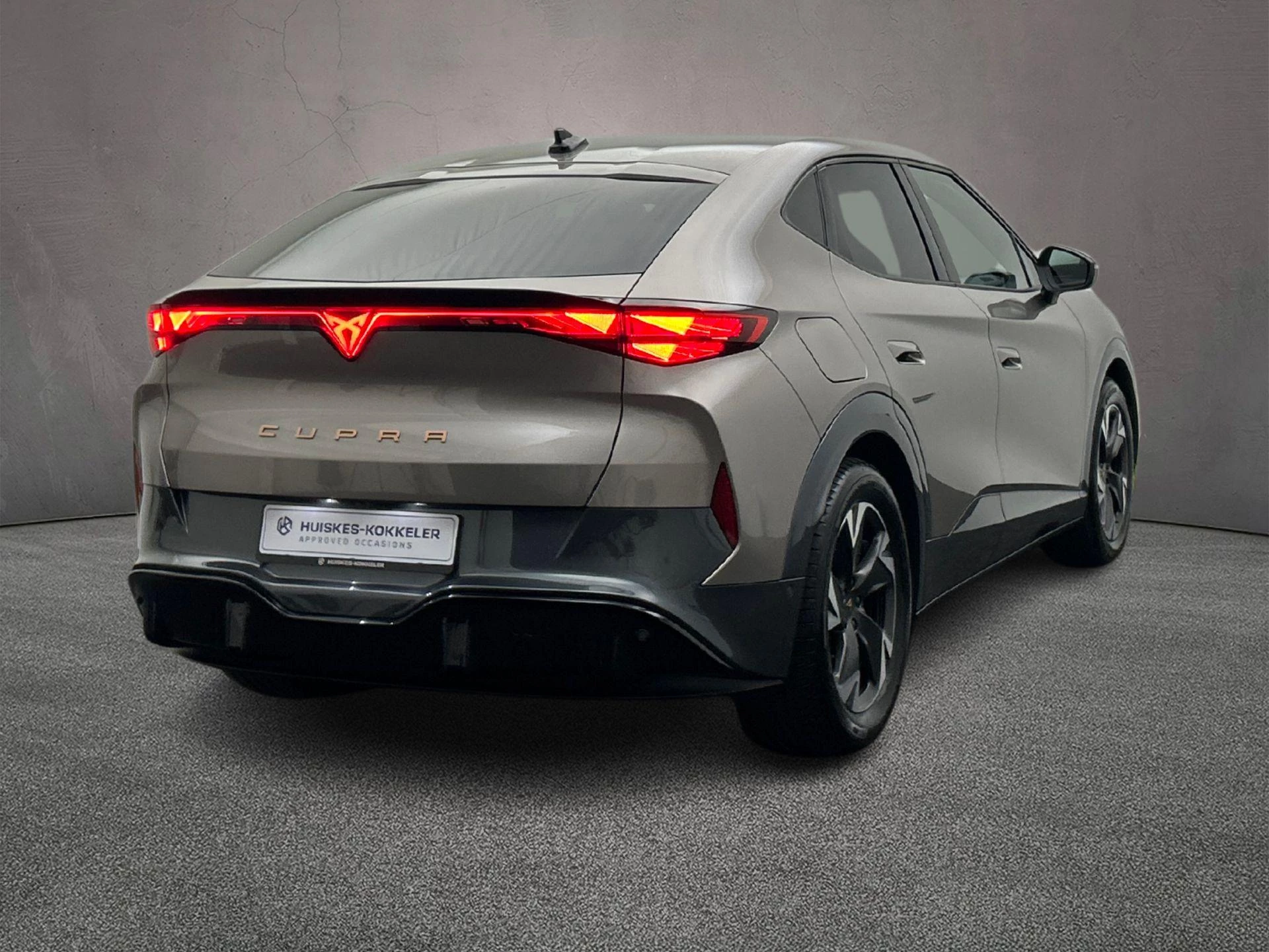 Hoofdafbeelding CUPRA Tavascan