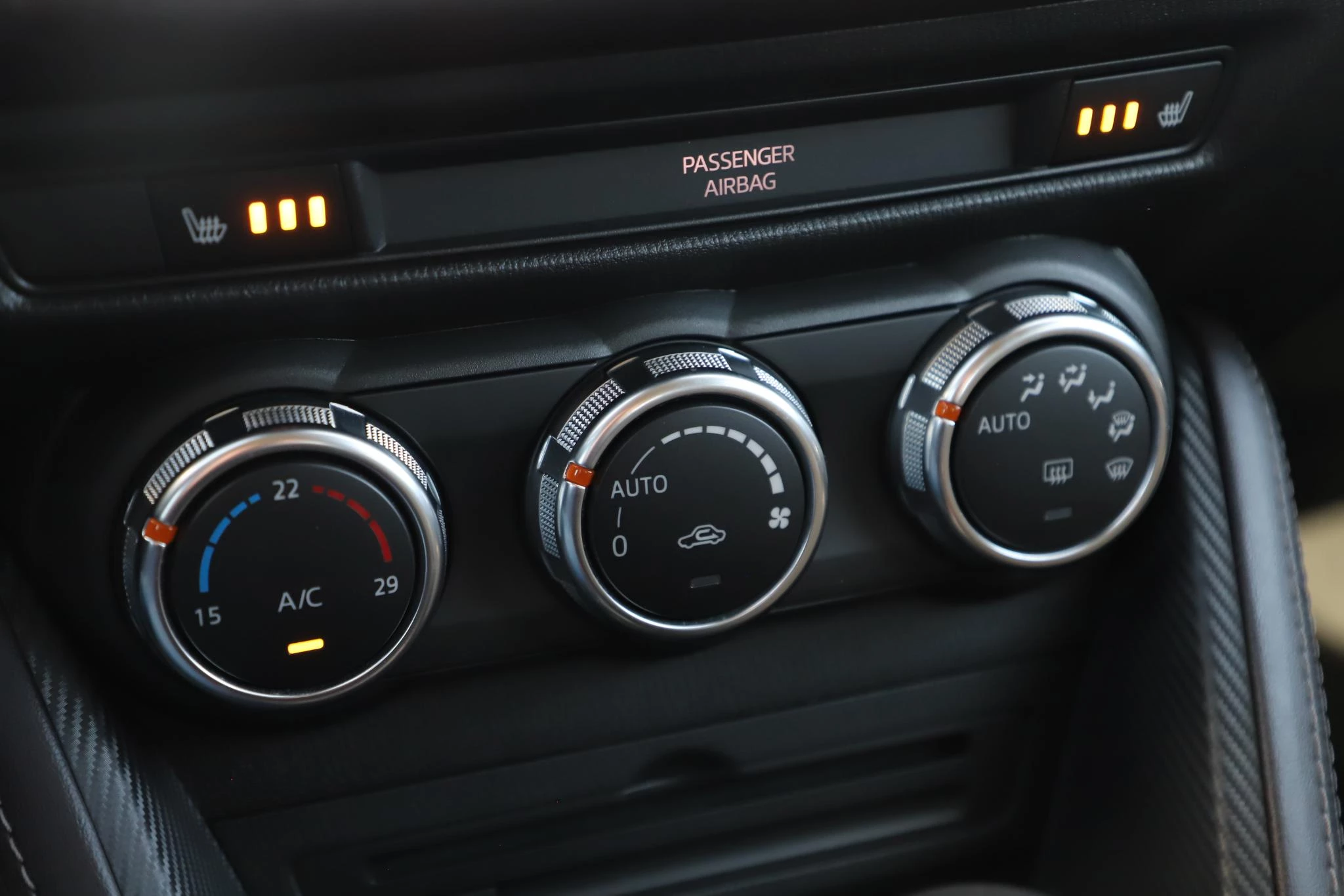 Hoofdafbeelding Mazda 2