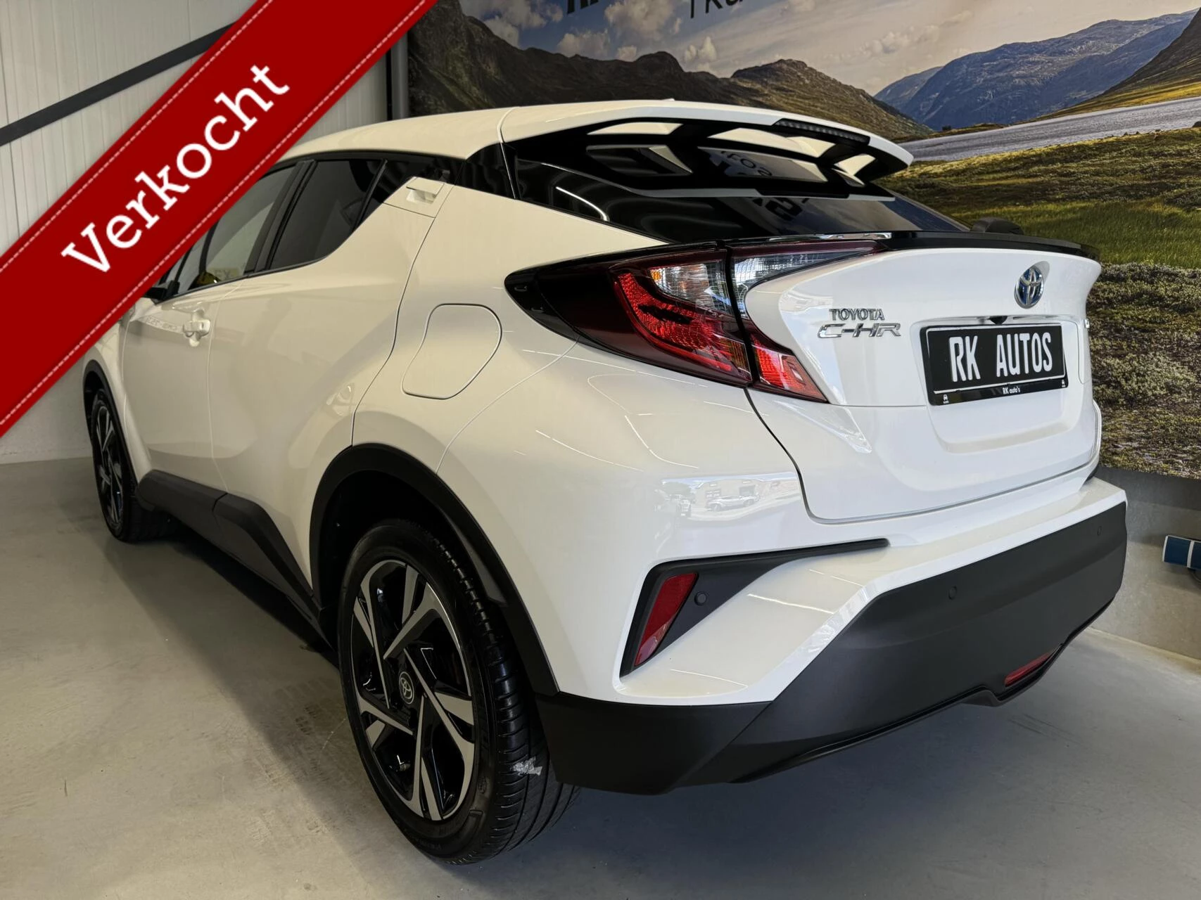 Hoofdafbeelding Toyota C-HR
